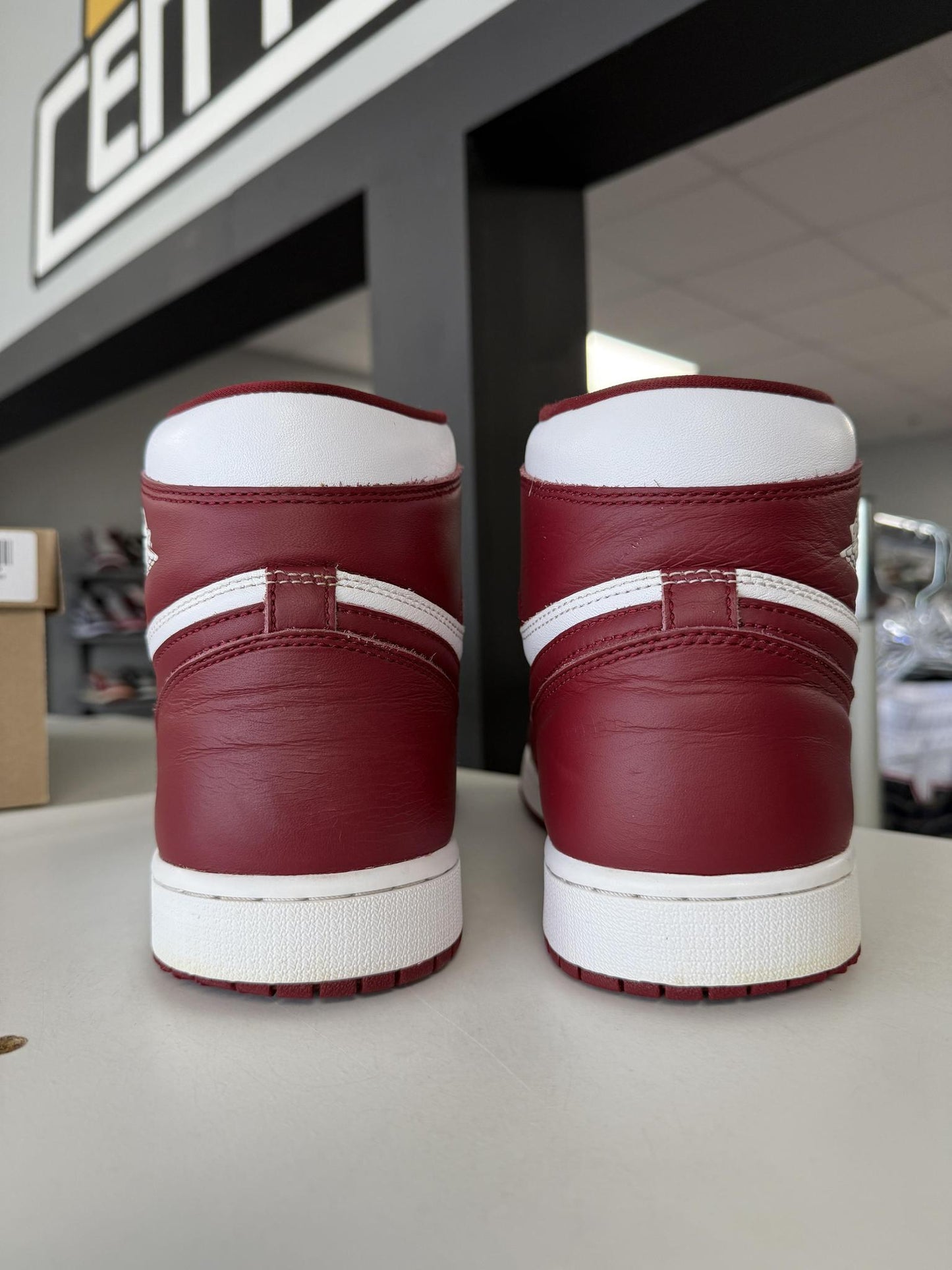 Jordan 1 "Team Red" Used Size 13