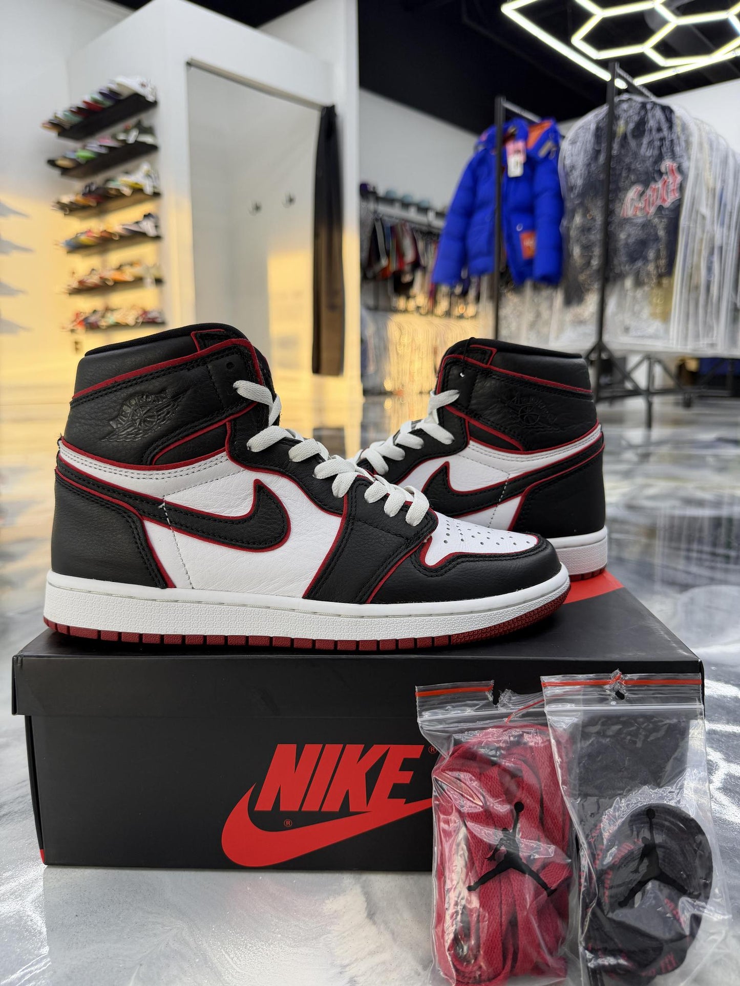 Jordan 1 High Bloodline Used Size 8