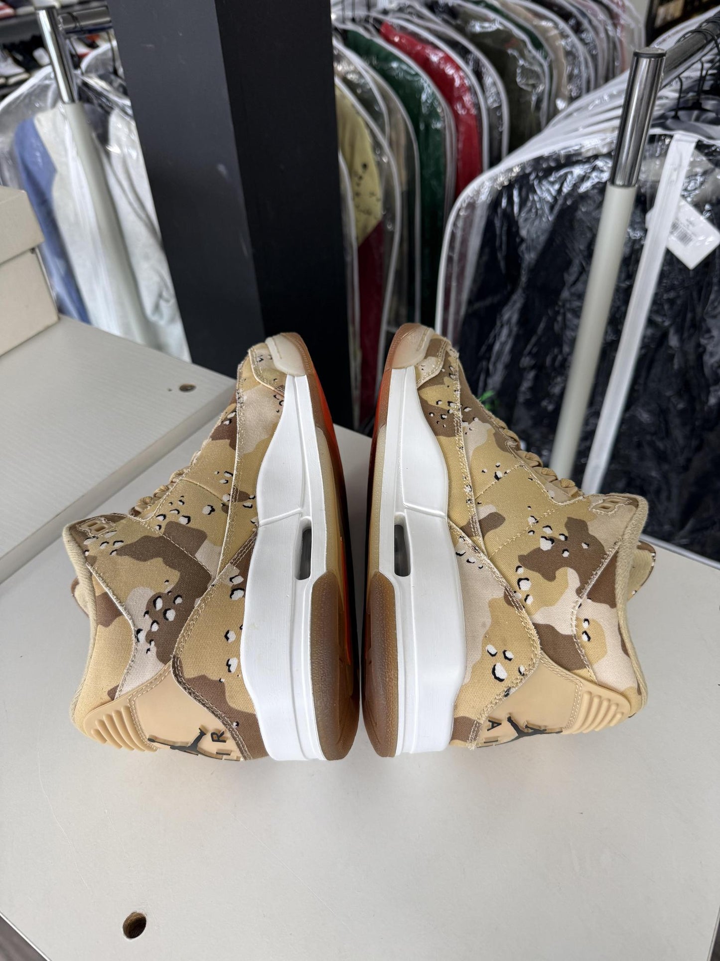 Jordan 3 x WNBA "Desert Camo" Used Size 8.5