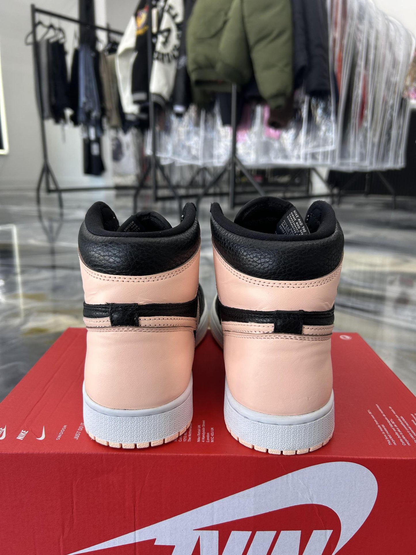 Jordan 1 "Crimson Tint" Used Size 9