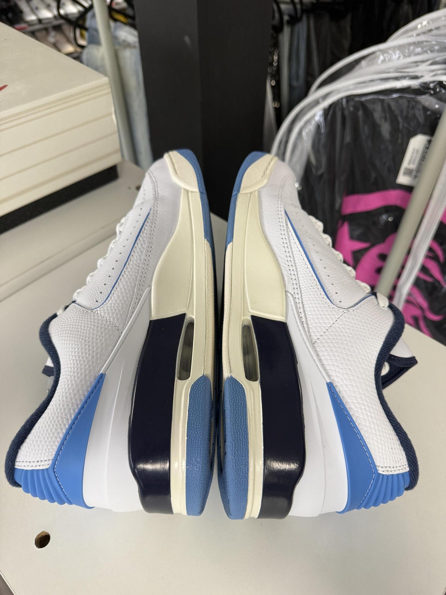 Jordan 2/3 Low "University Blue" Used Size 12
