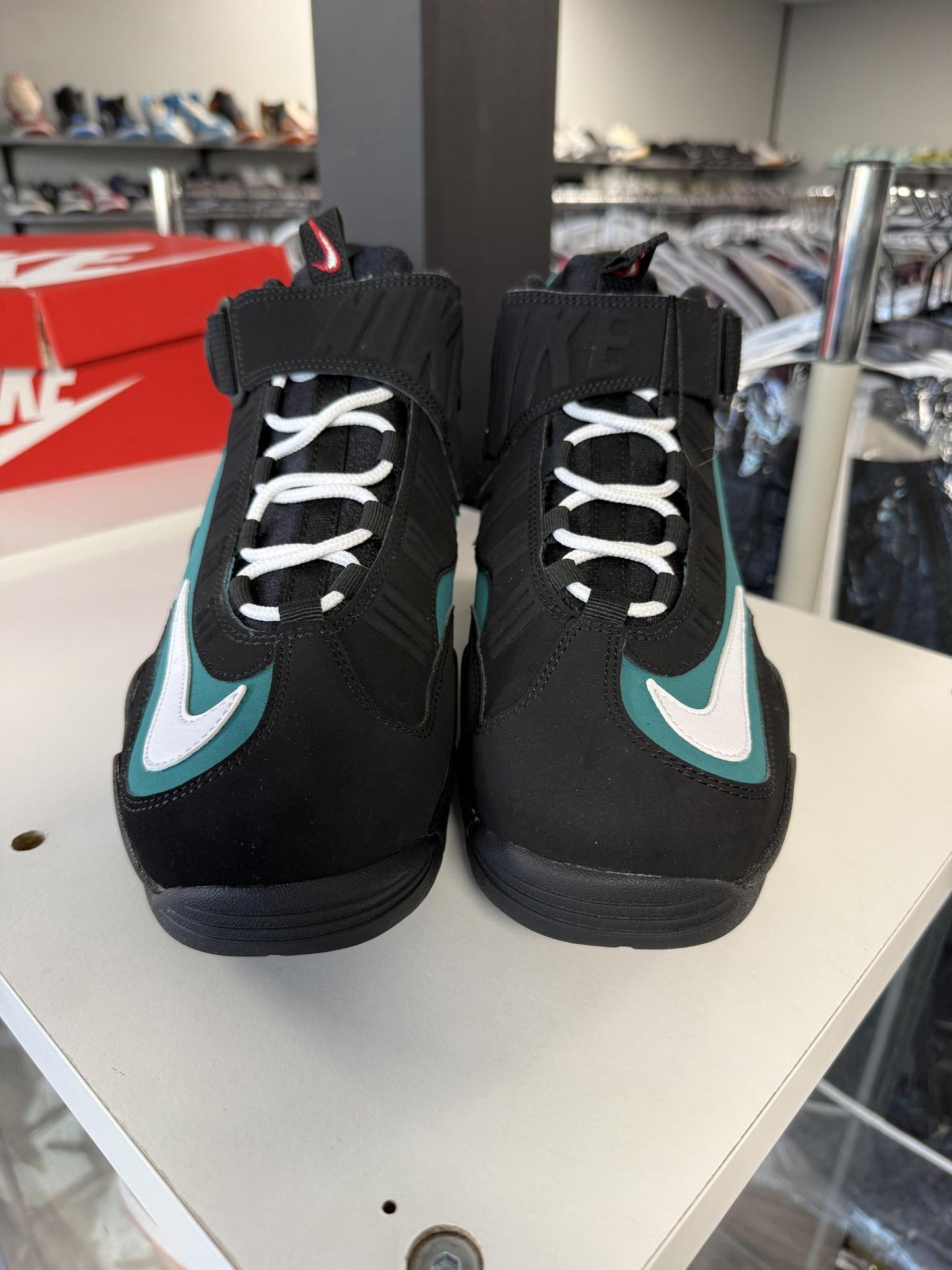 Air Griffey Max 1 "Fresh Water" Used Size 10