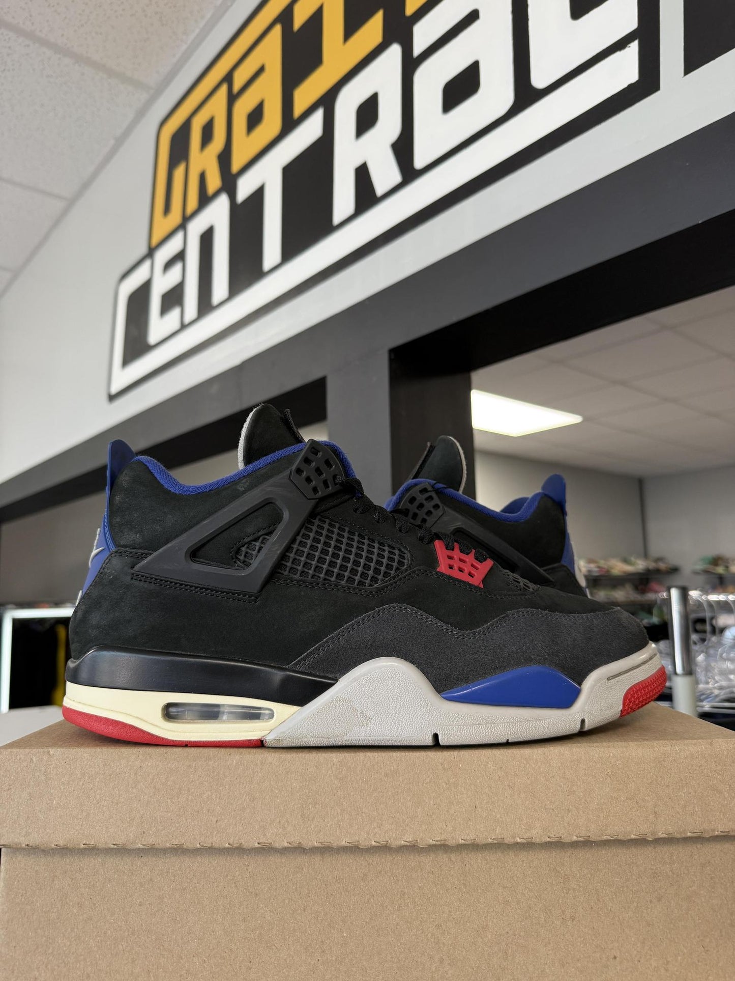 Jordan 4 "Rare Air" Used Size 13