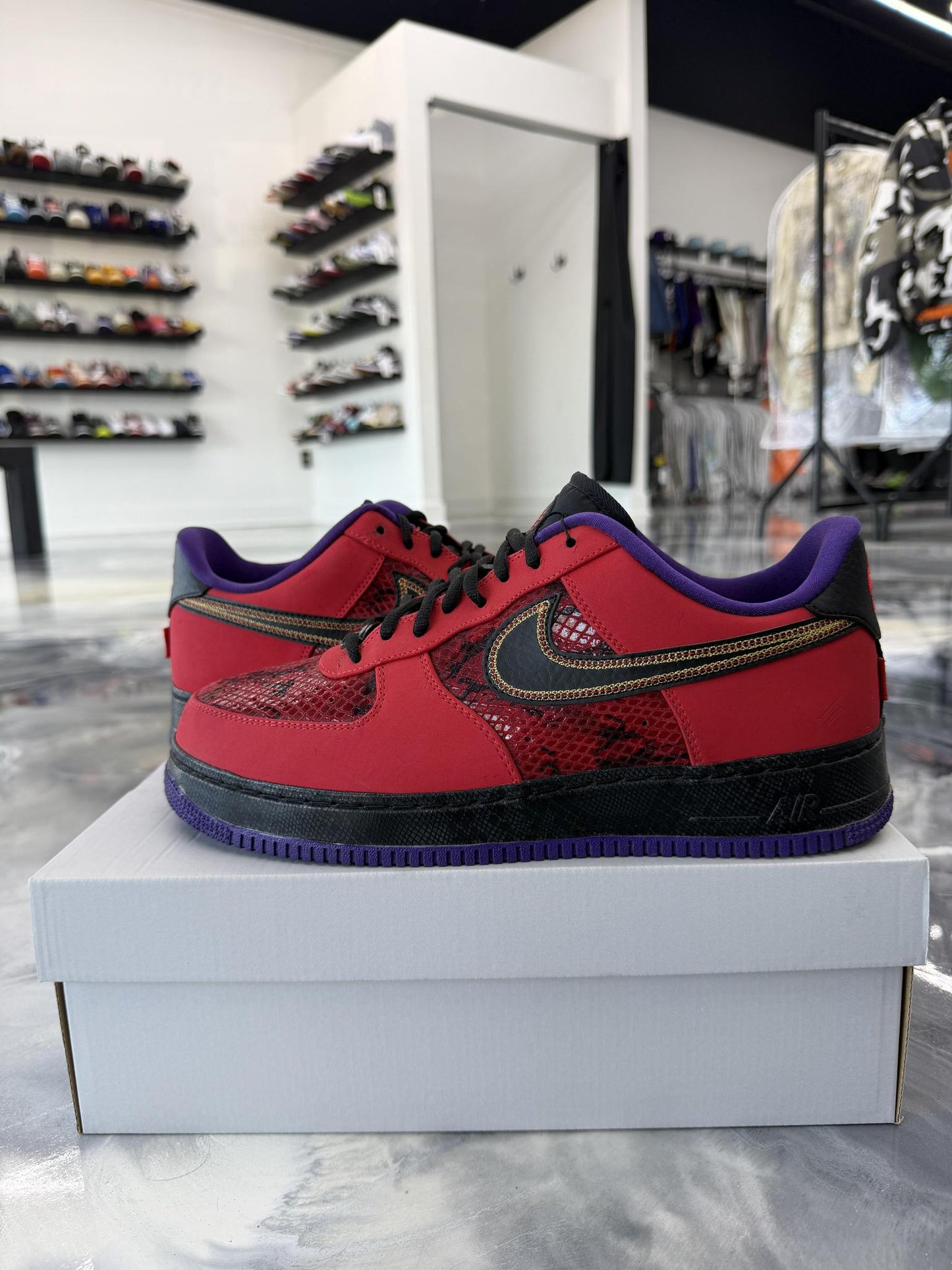 Air Force 1 low "Year Of The Snake" Used Size 11.5