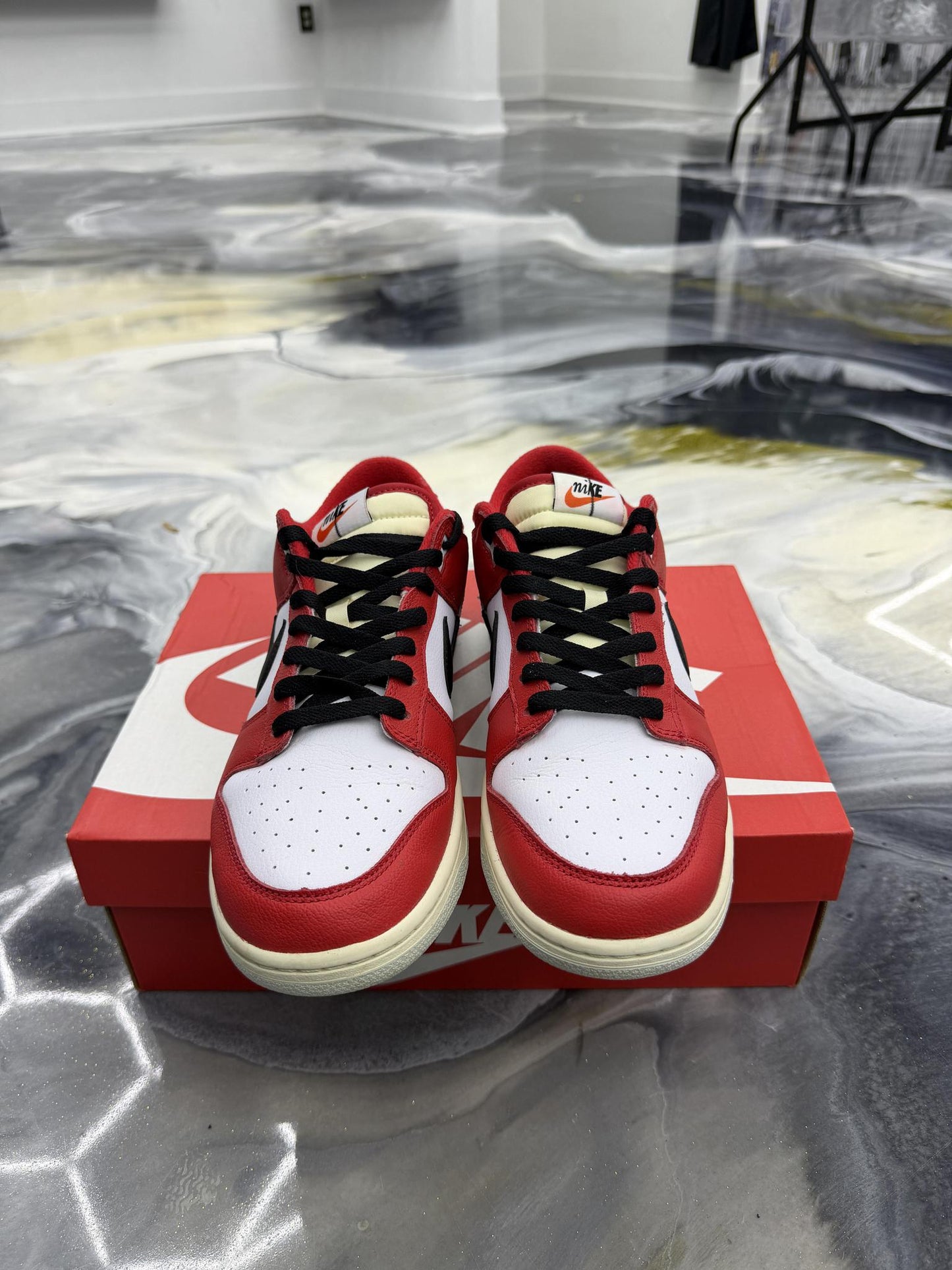 Nike Dunk Low Chicago Split Used Size 10