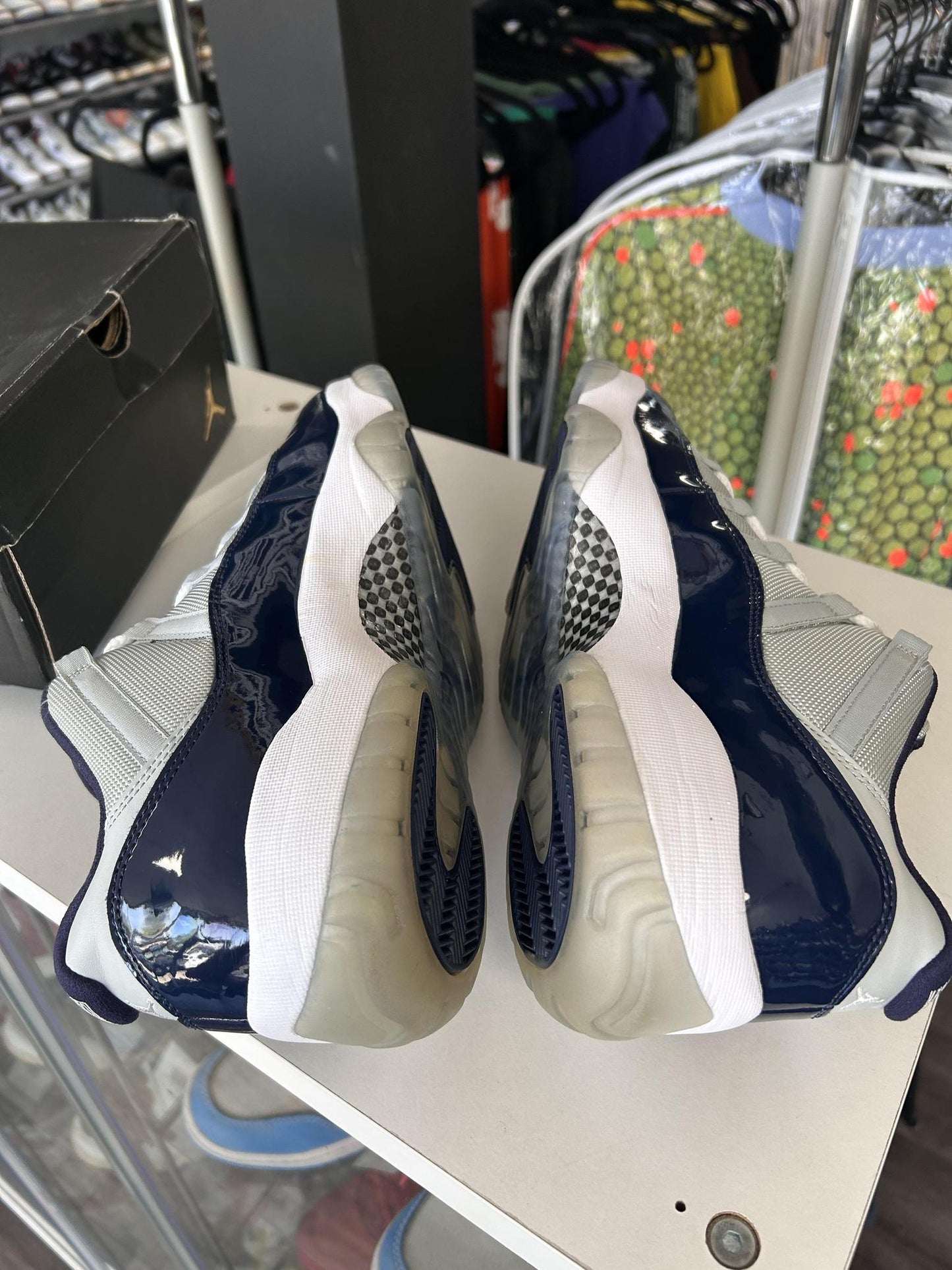 Jordan 11 Low "Georgetown" Used Size 13