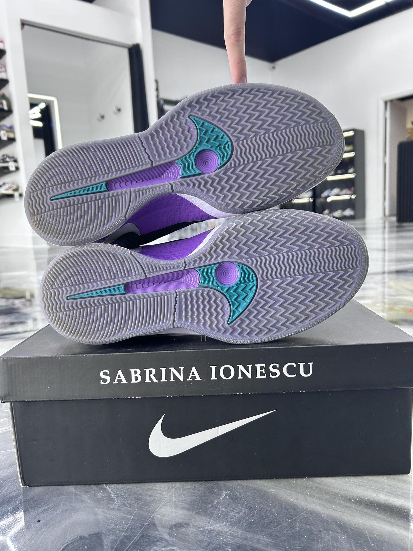 Nike Sabrina 2 Used Size 12