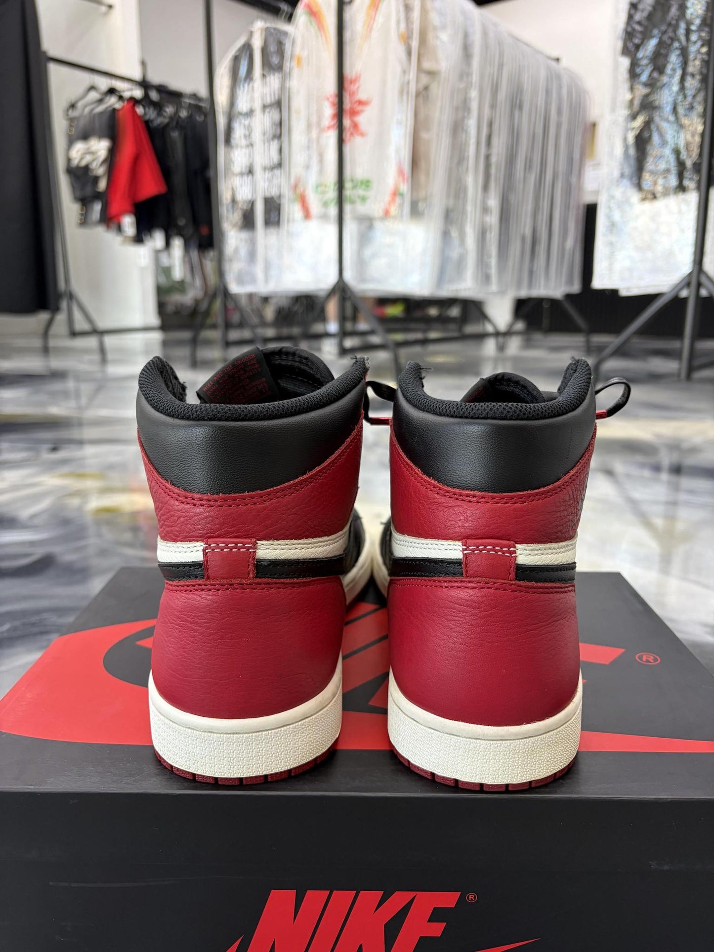 Jordan 1 "Bred Toe" Used Size 10.5