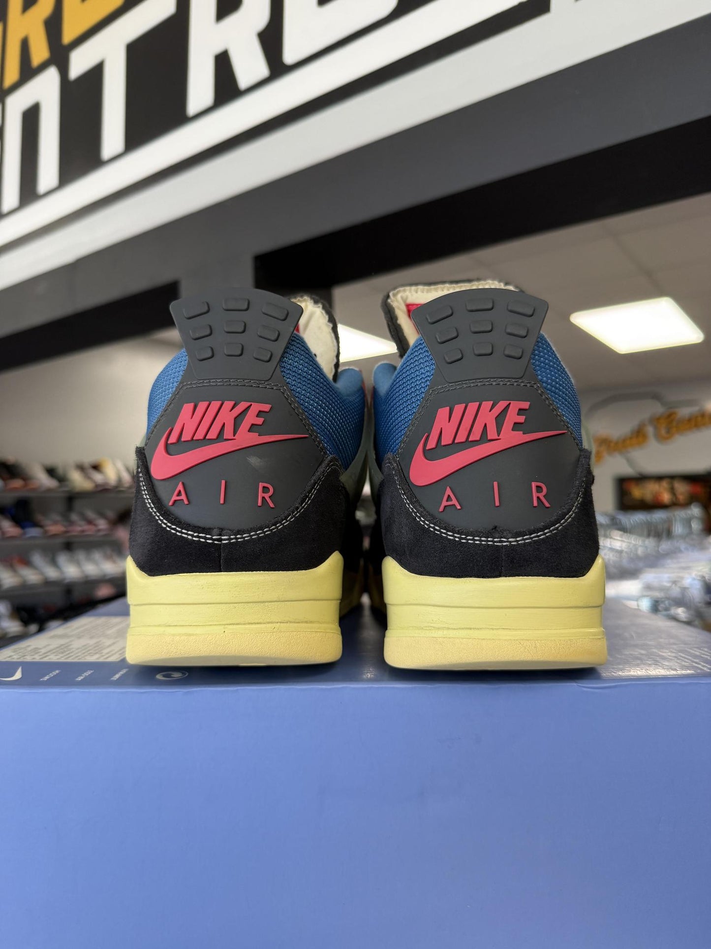 Jordan 4 x Union "Noir" Used Size 14