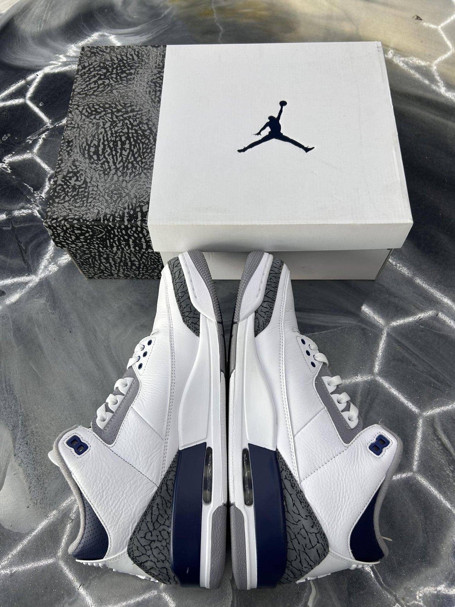 Jordan 3 "Midnight Navy" Used Size 11
