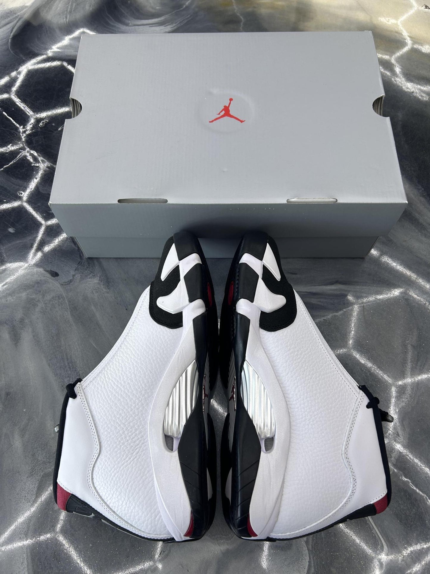 Jordan 14 "Black Toe" Used Size 10