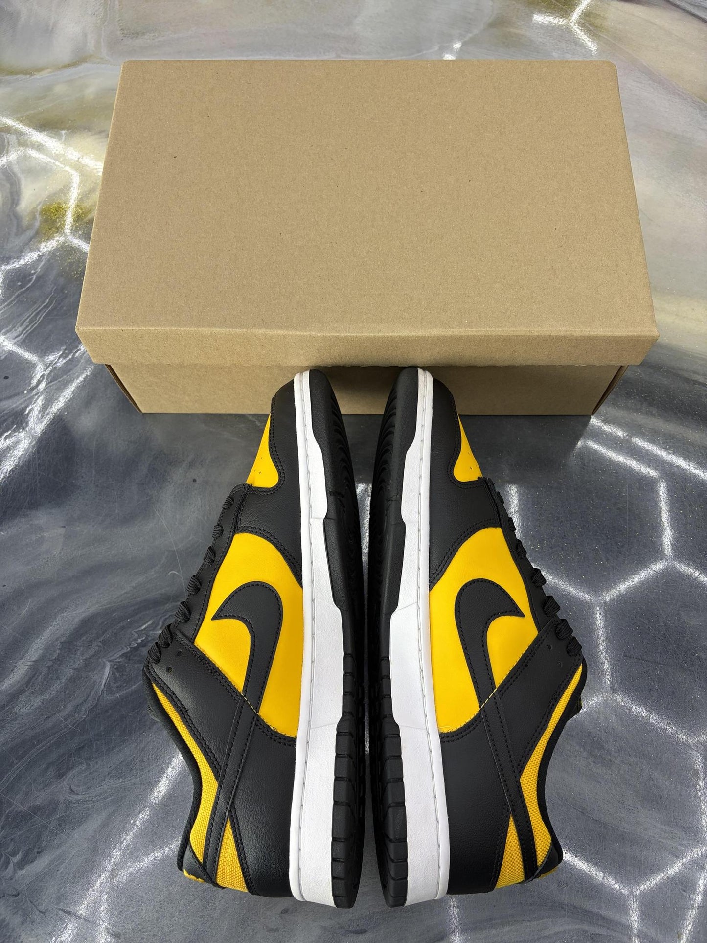 Nike Dunk Low "Reverse Goldenrod" Used Size 12