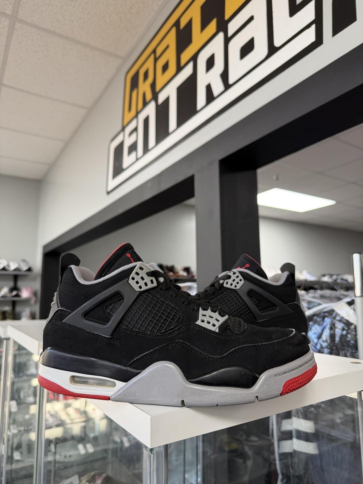 Jordan 4 "Bred" Used Size 8