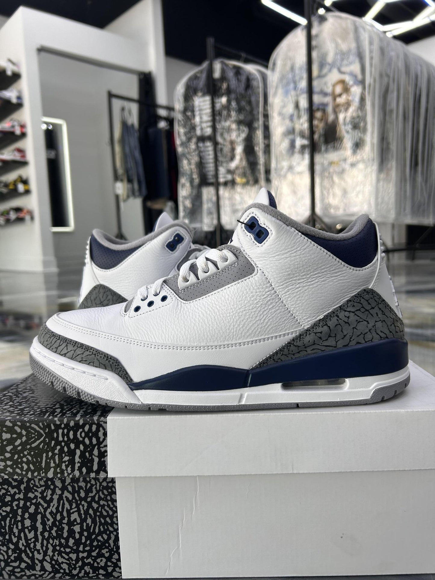Jordan 3 "Midnight Navy" Used Size 11
