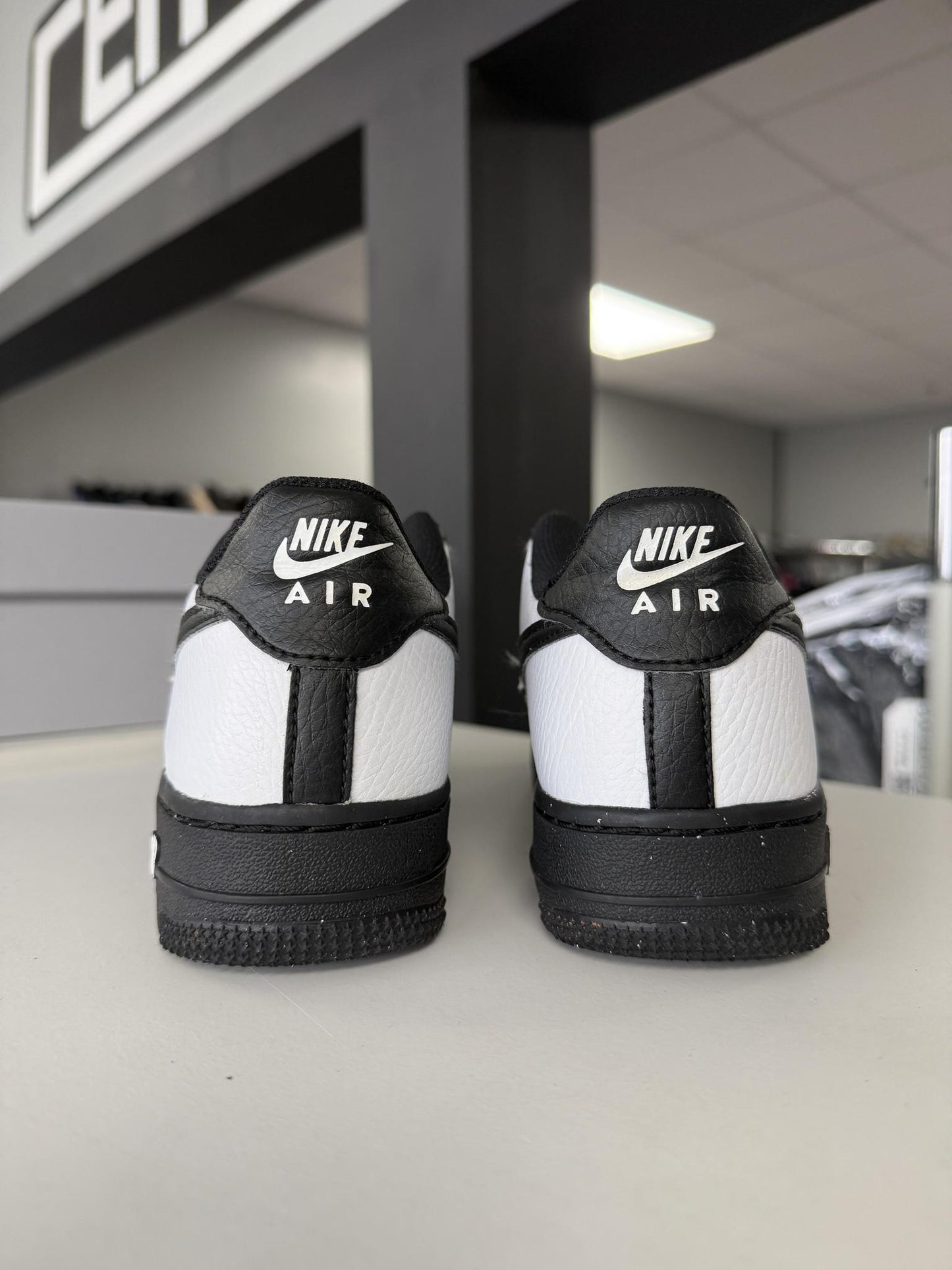 Nike Air Force 1 Low "Black White" Used Size 5.5Y/7W