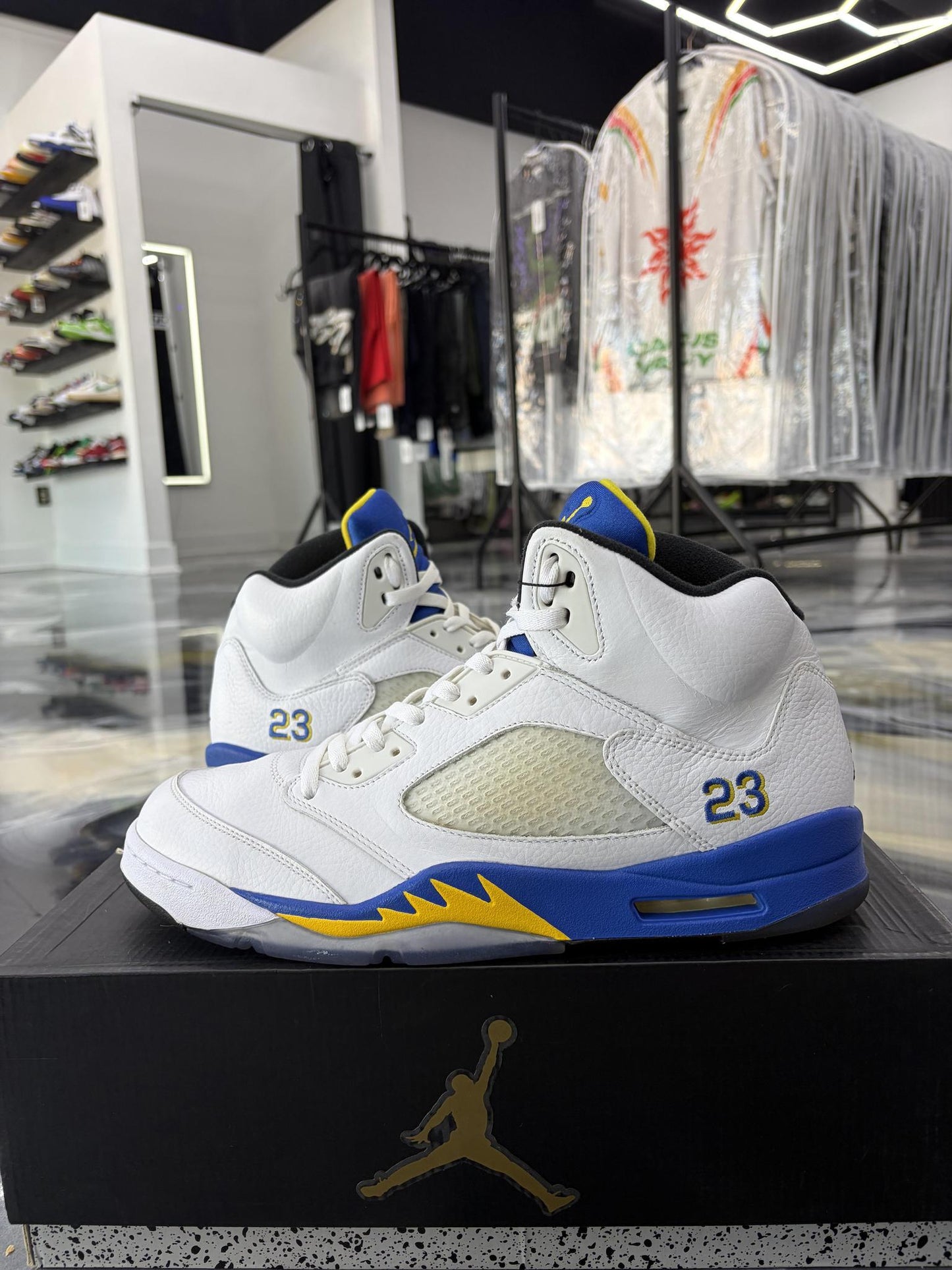 Jordan 5 "Laney" Used Size 13