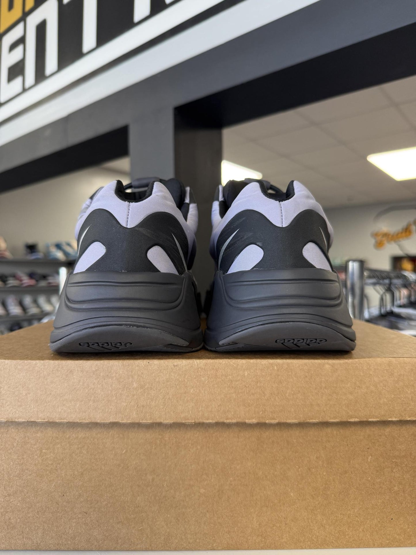 Yeezy 700 MNVN "Geode" Used Size 14