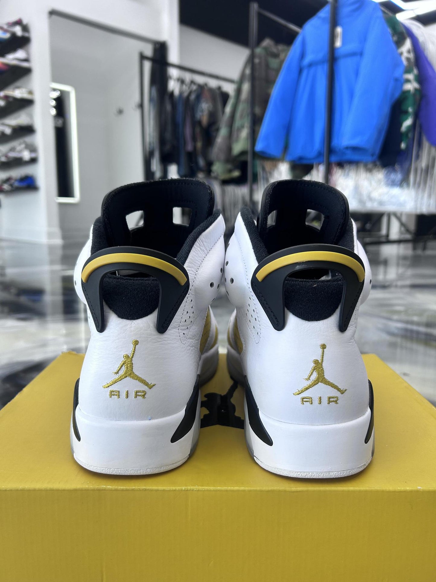Jordan 6 "Yellow Ochre" Used Size 10