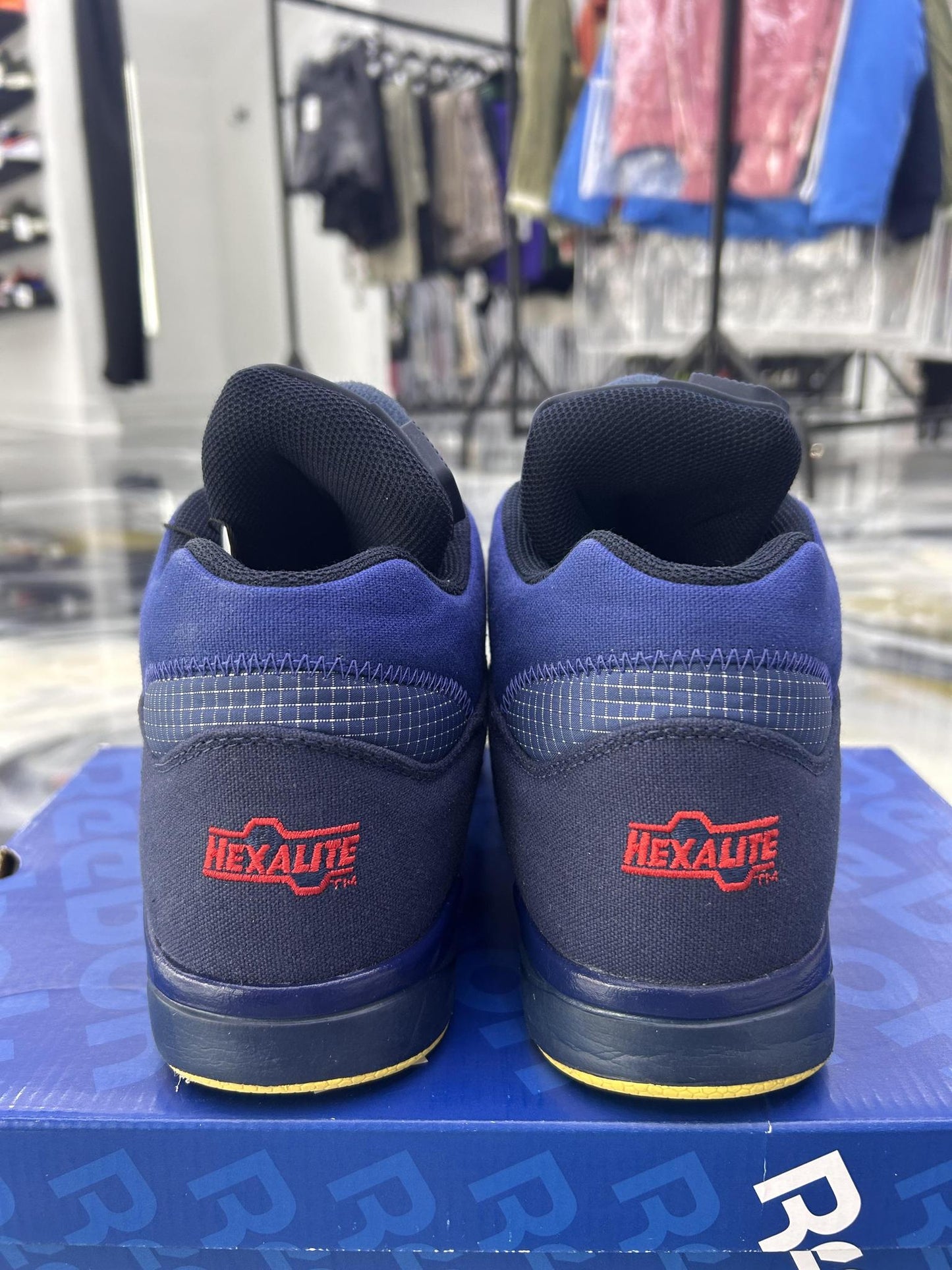 Reebok Court Victory Pump "Navy Yellow" Used Size 9.5