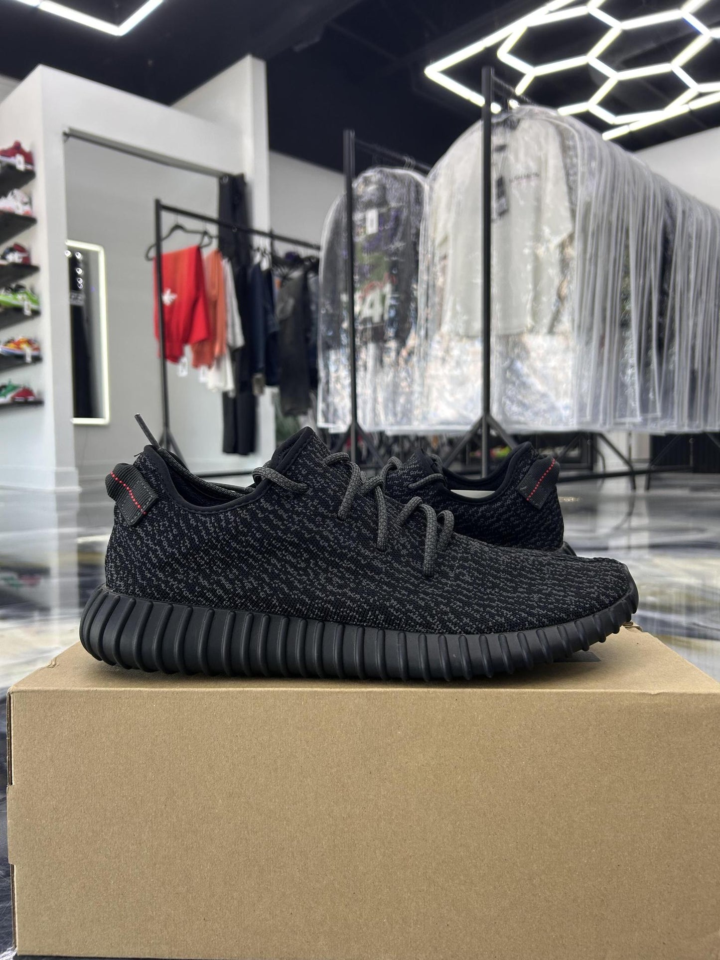 Adidas Yeezy 350 Boost "Pirate Black" Used Size 14.5