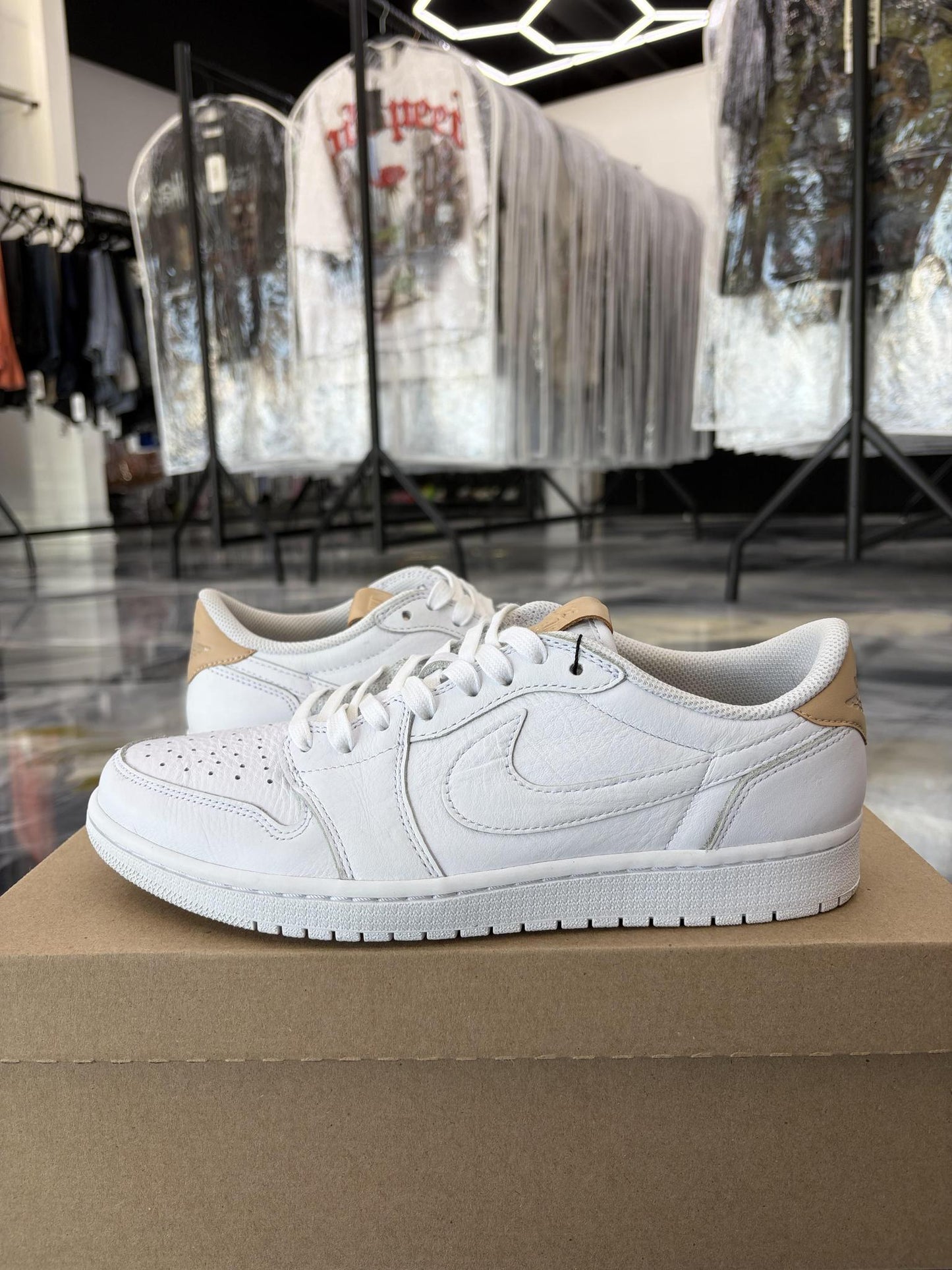 Jordan 1 Low "White Vachetta" Used Size 9.5