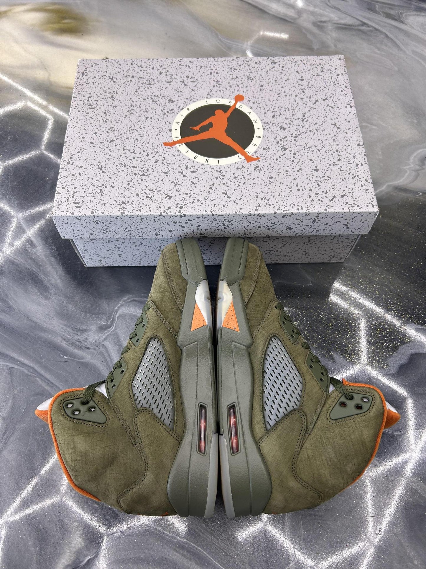 Jordan 5 "Olive" Used Size 9