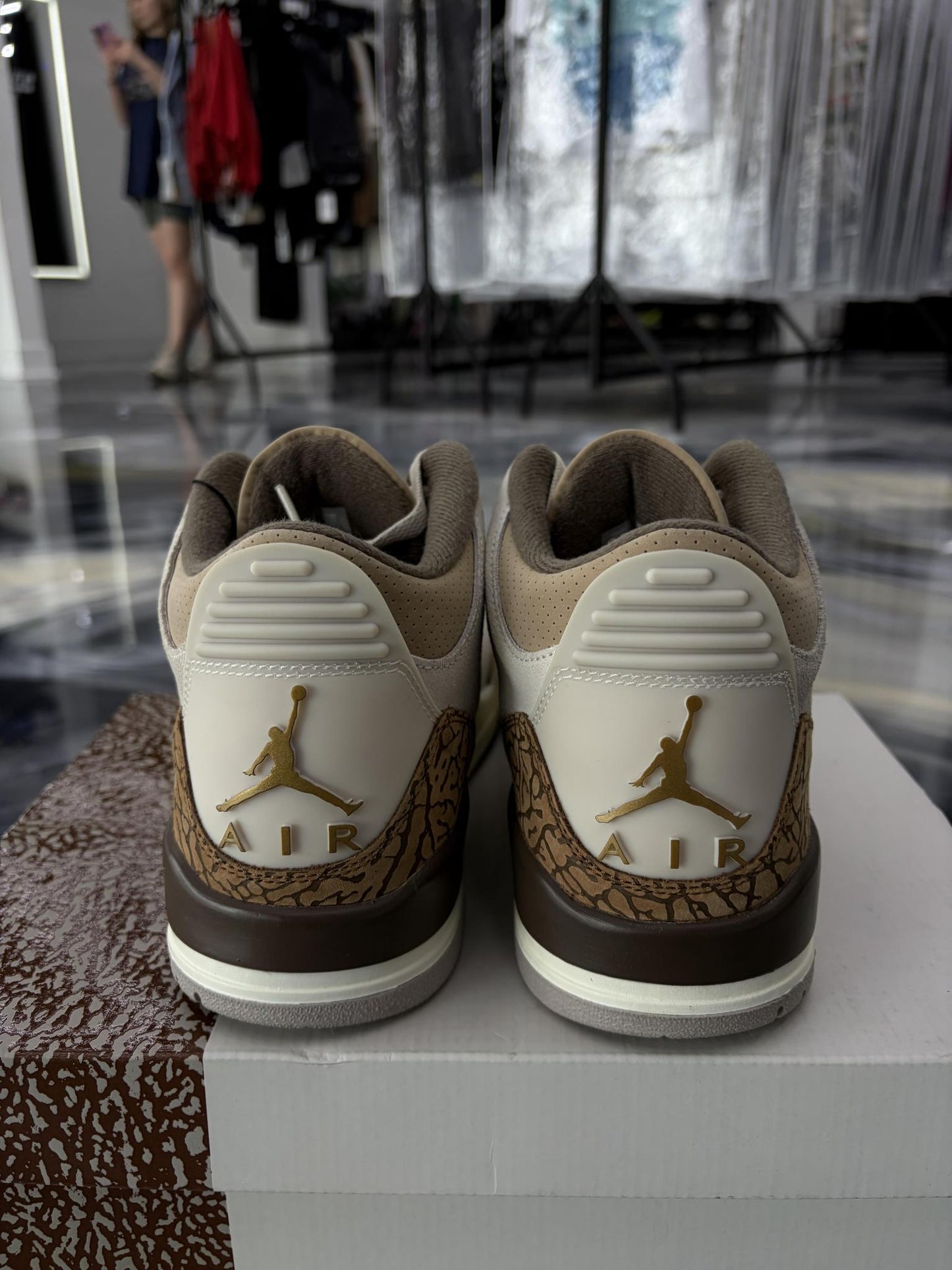 Jordan 3 "Palomino" Used Size 9