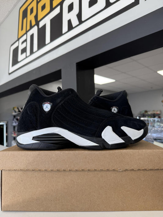 Jordan 14 "Black White" Used Size 13
