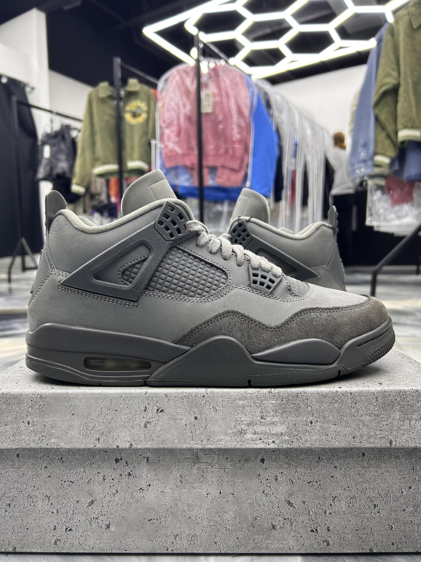 Jordan 4 "Wet Cement" Used Size 11