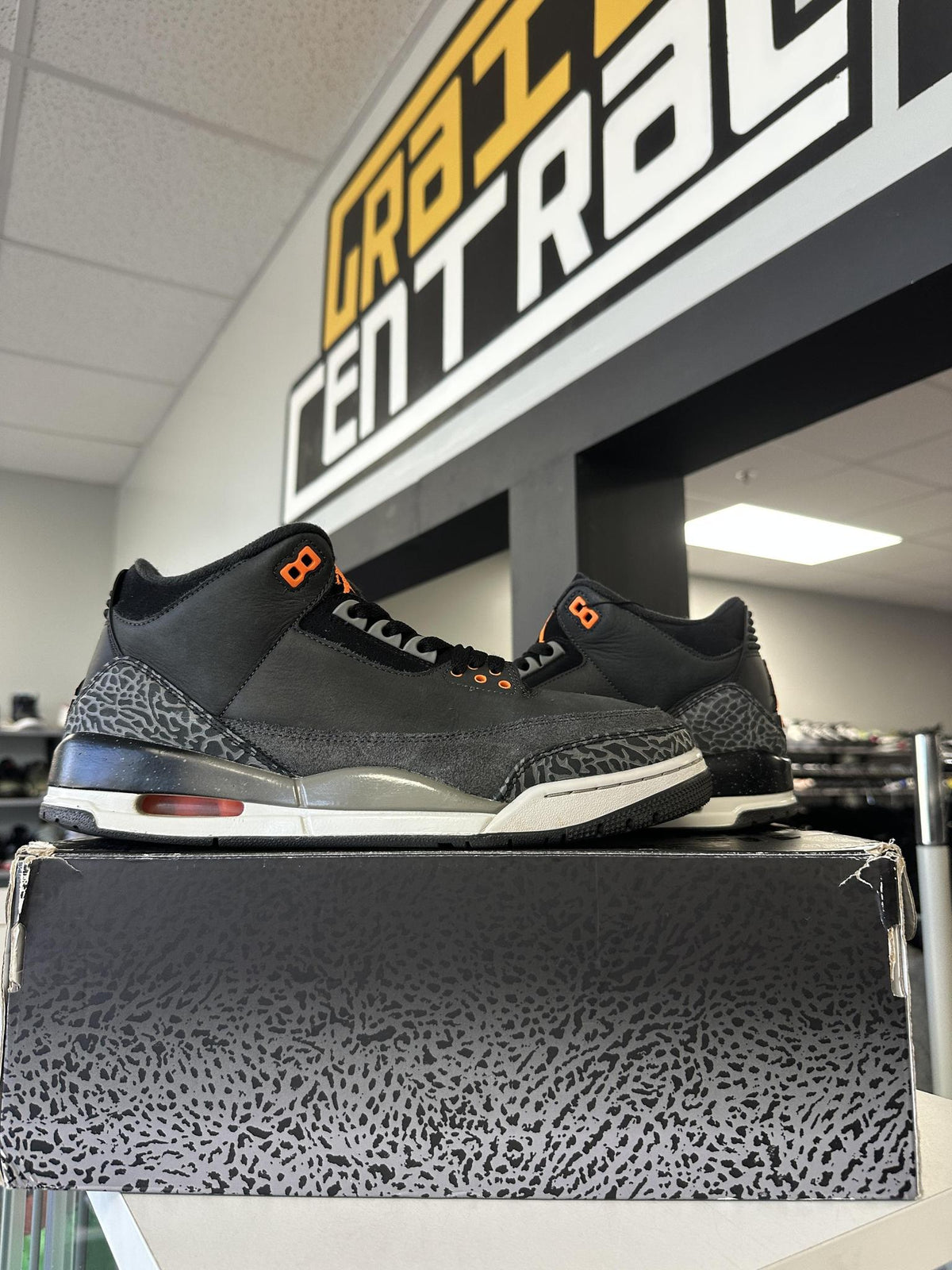 Jordan 3 "Fear" Size 11 Used