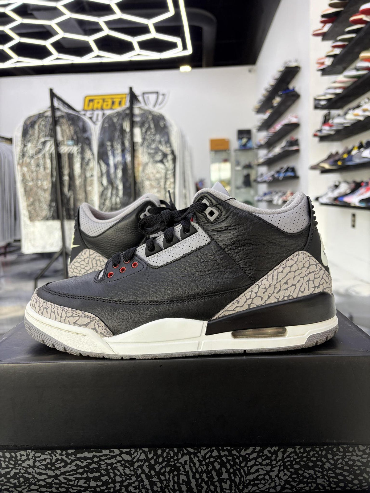 Jordan 3 "Black Cement" Used Size 9.5