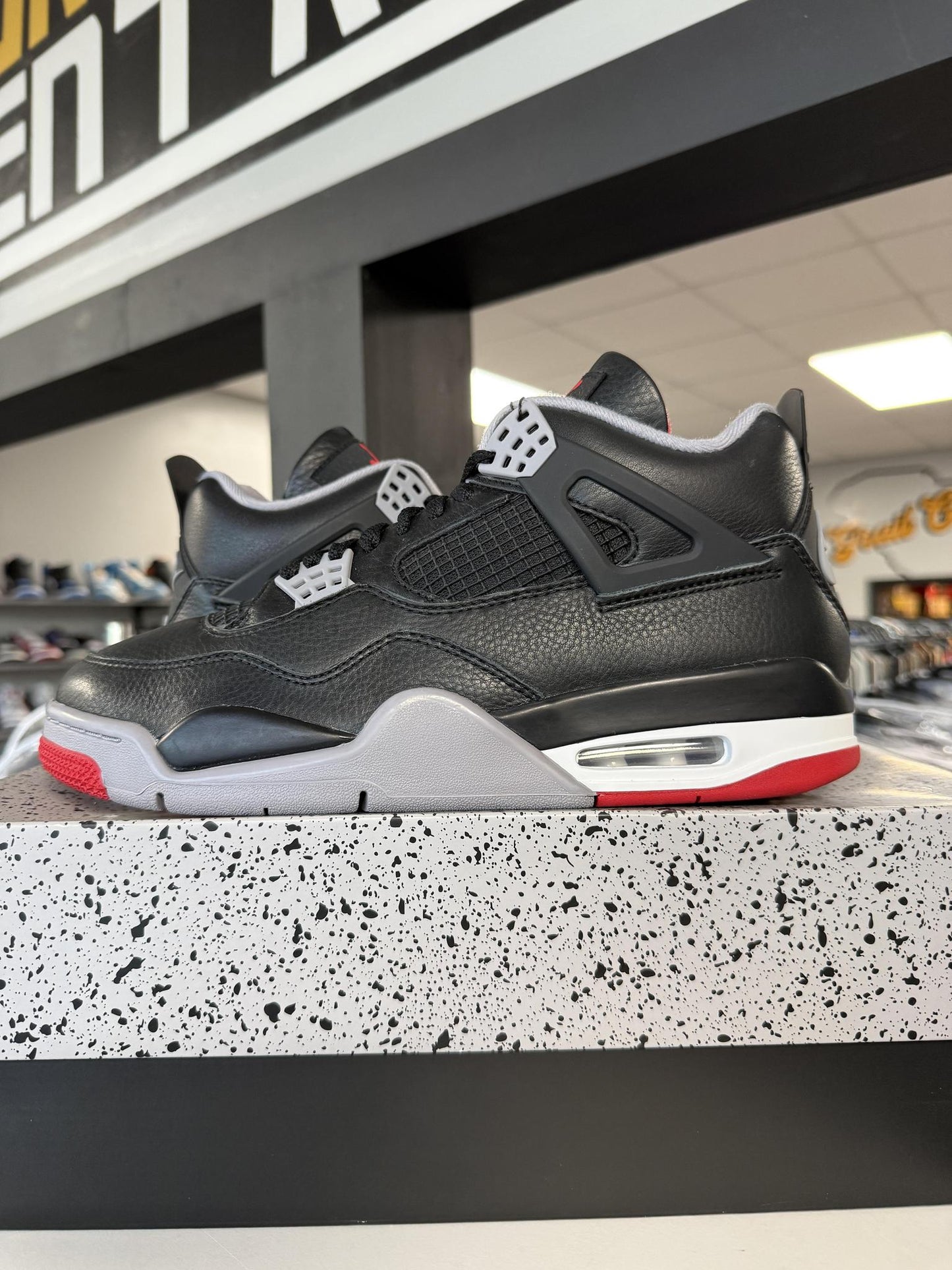 Jordan 4 Bred Reimagined Used Size 10