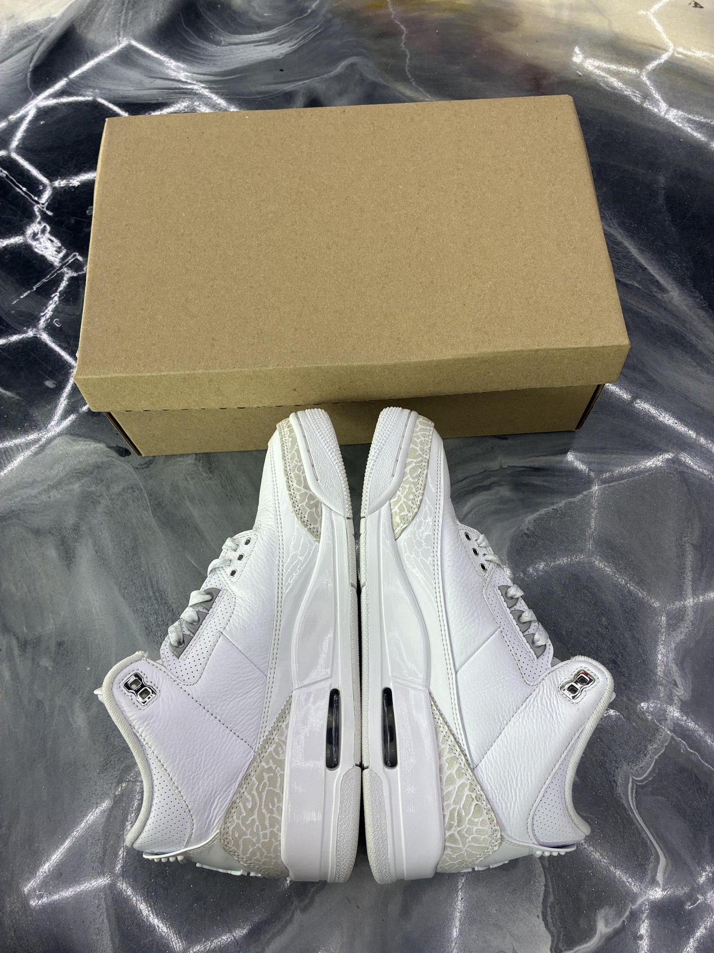 Jordan 3 "Pure Money" Used Size 8.5