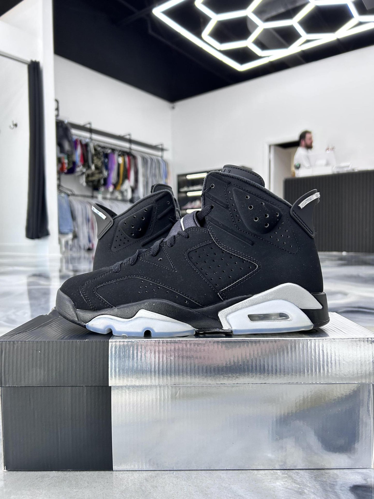Jordan 6 "Chrome" Used Size 8.5