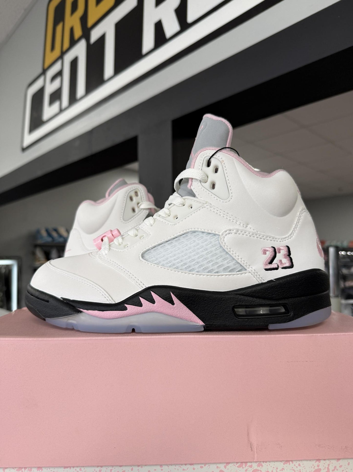 Jordan 5 "Soft Pink" Used Size 7.5
