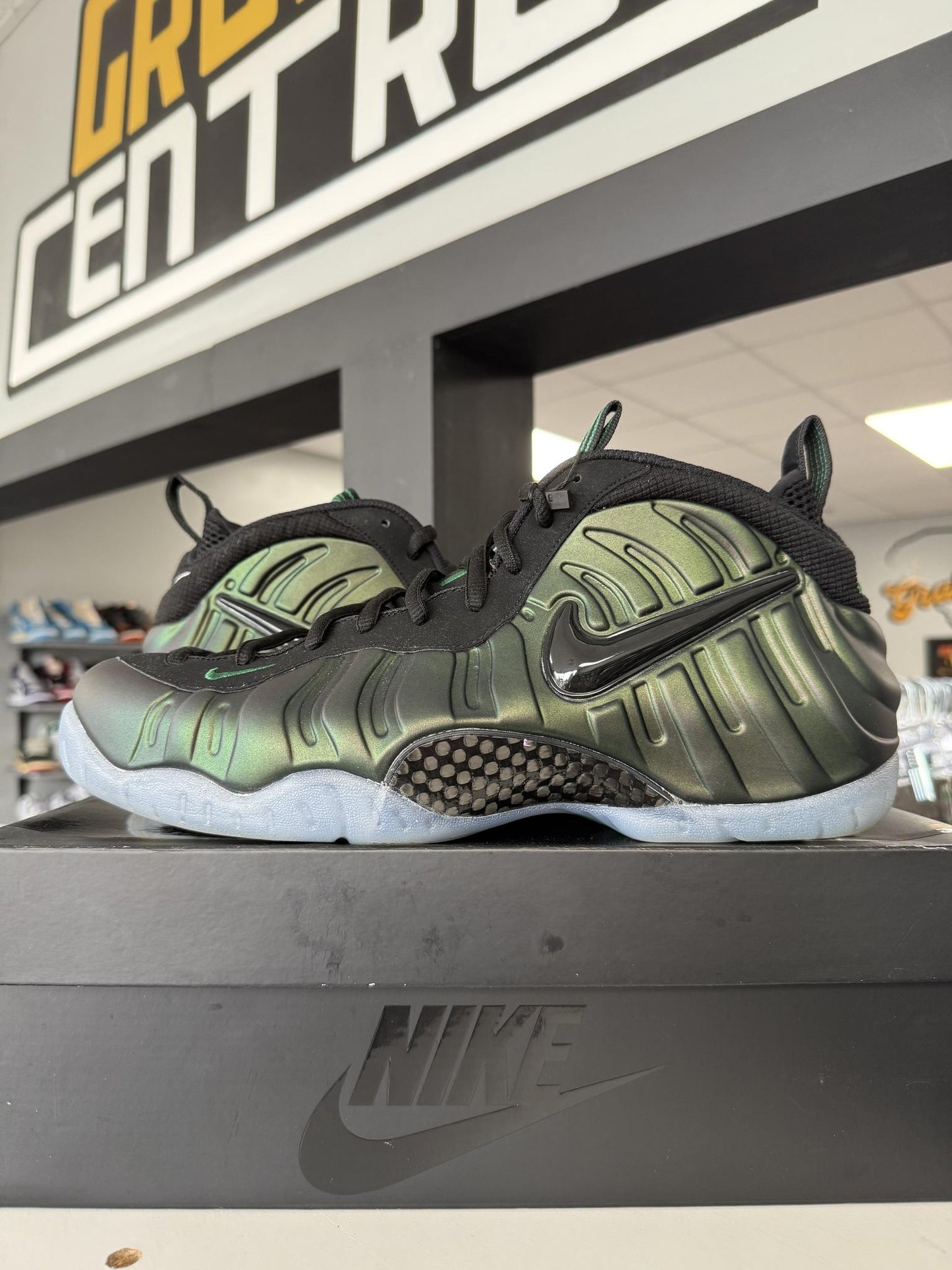 Nike Foamposite Pro "Pine Green" Used Size 13