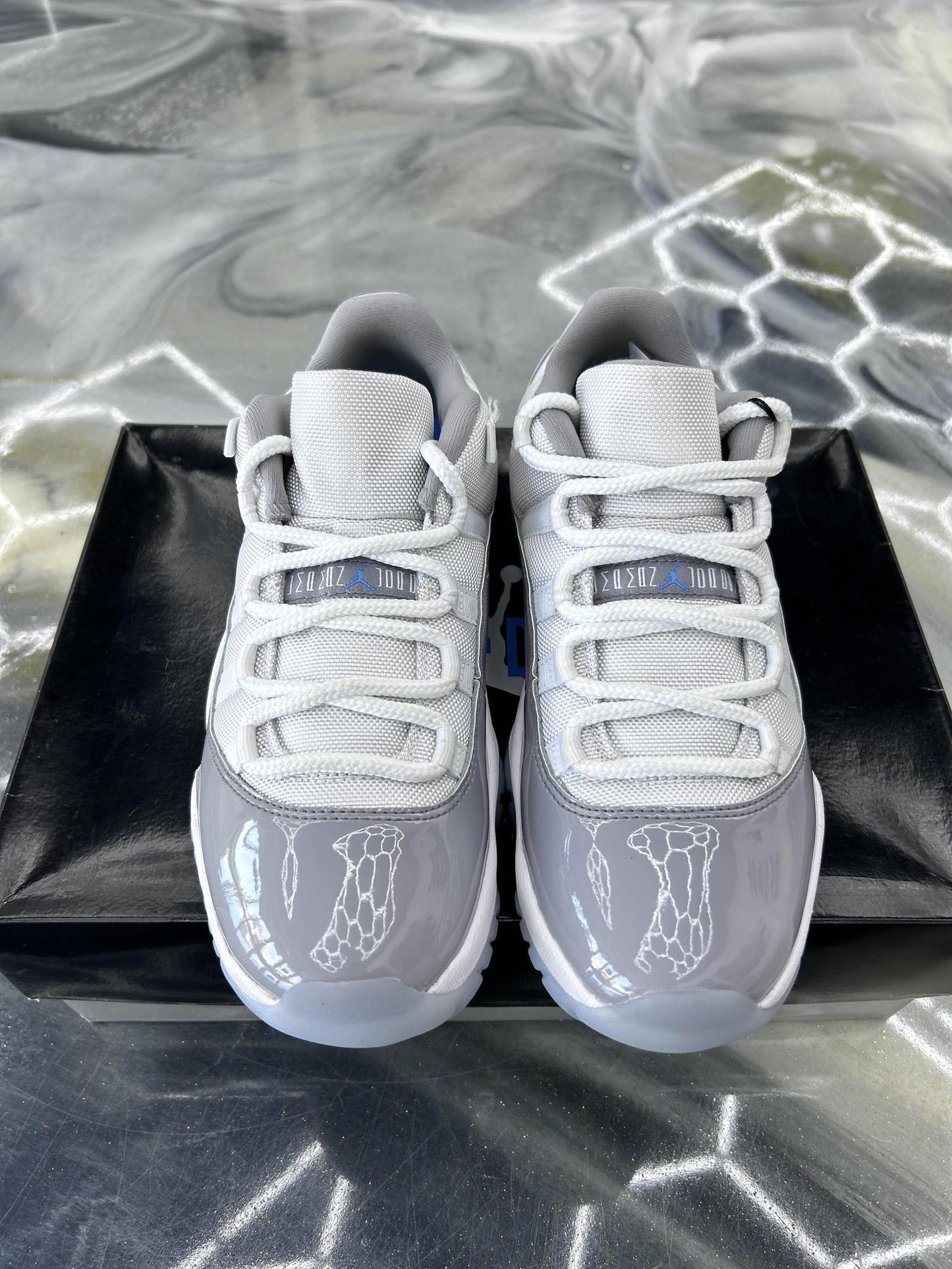 Jordan 11 "Cement Grey" Used Size 7Y/8.5W