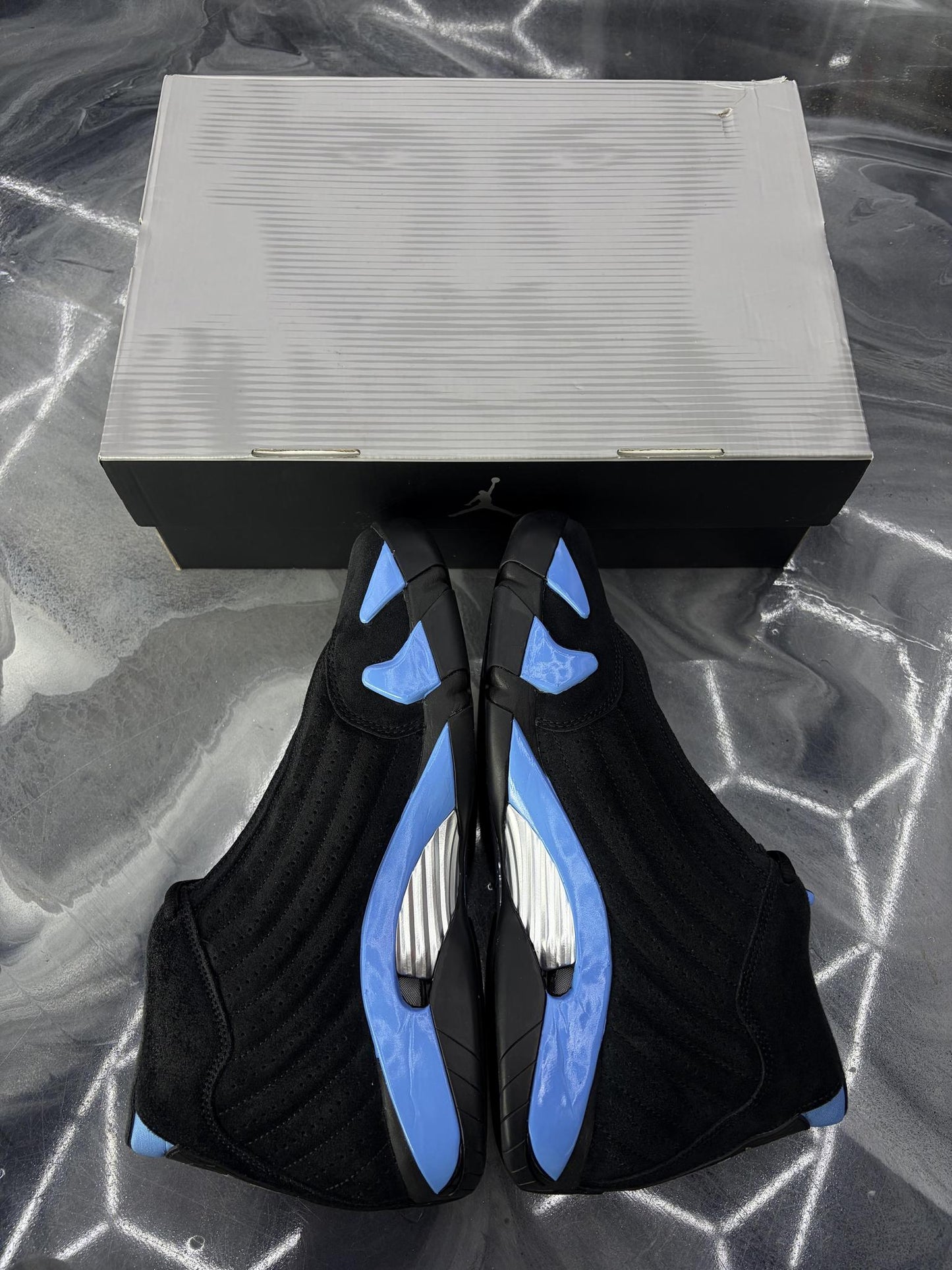Jordan 14 "University Blue" Used Size 11