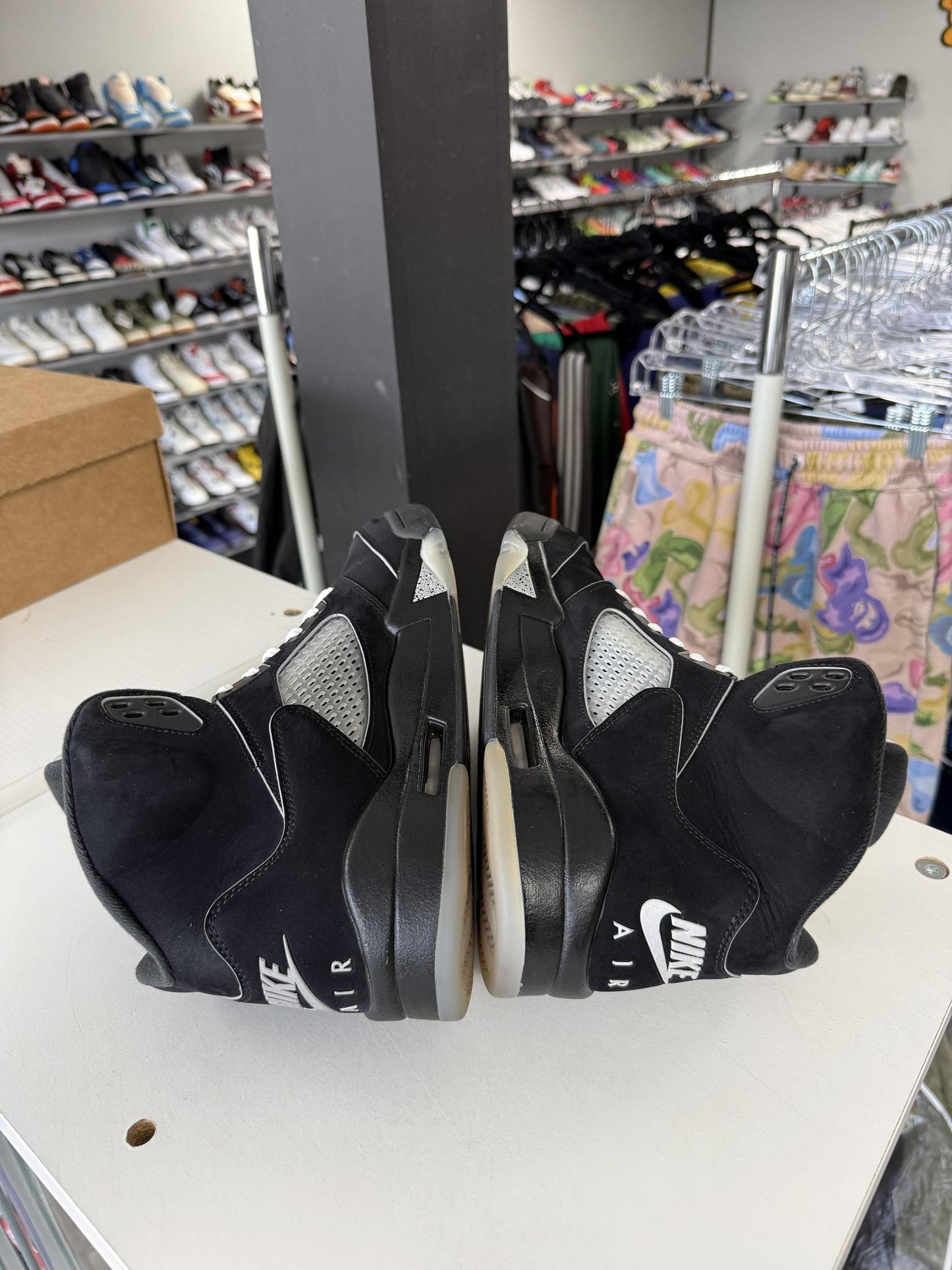 Jordan 5 "Metallic Reimagined" Used Size 11