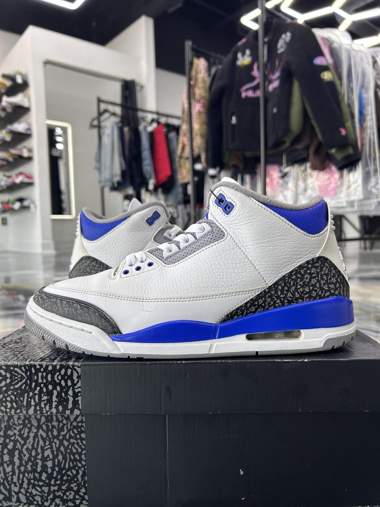 Jordan 3 "Racer Blue" Used Size 11