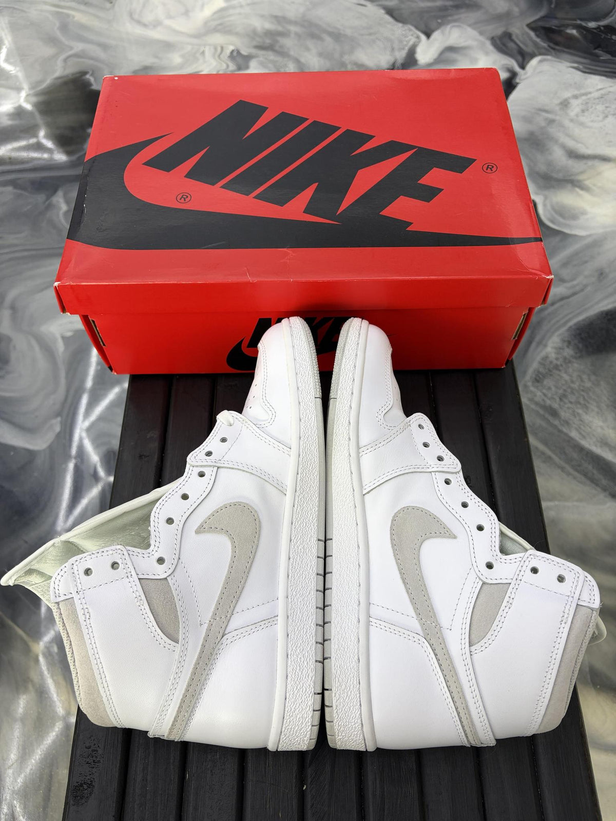 Jordan 1 High '85 "Neutral Grey" Used Size 9