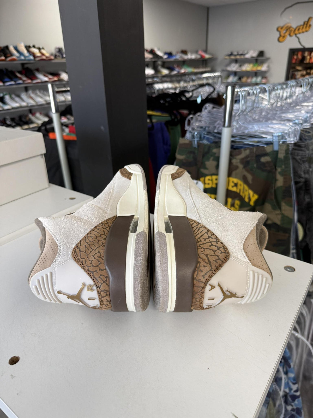 Jordan 3 "Palomino" Used Size 9