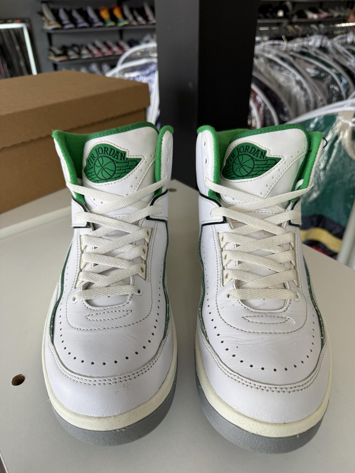 Jordan 2 "Lucky Green" Used Size 9.5