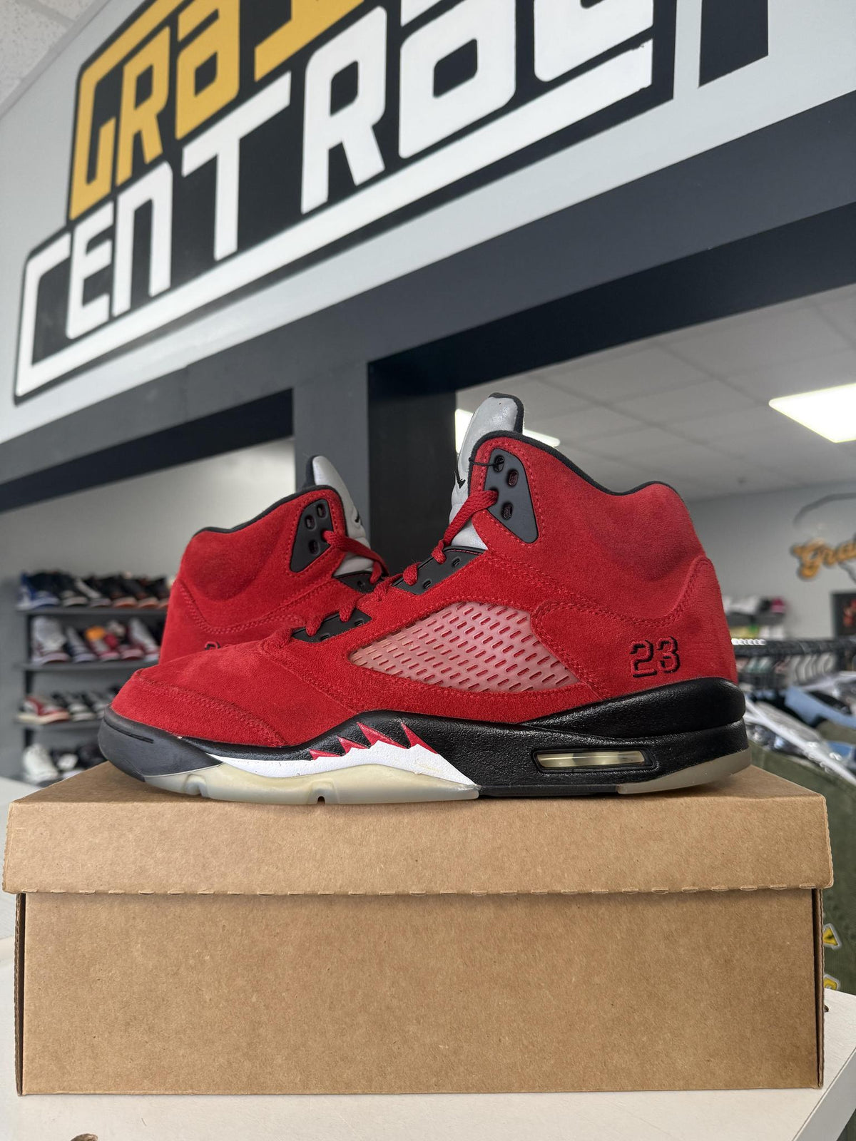Jordan 5 "Raging Bull" Used Size 12