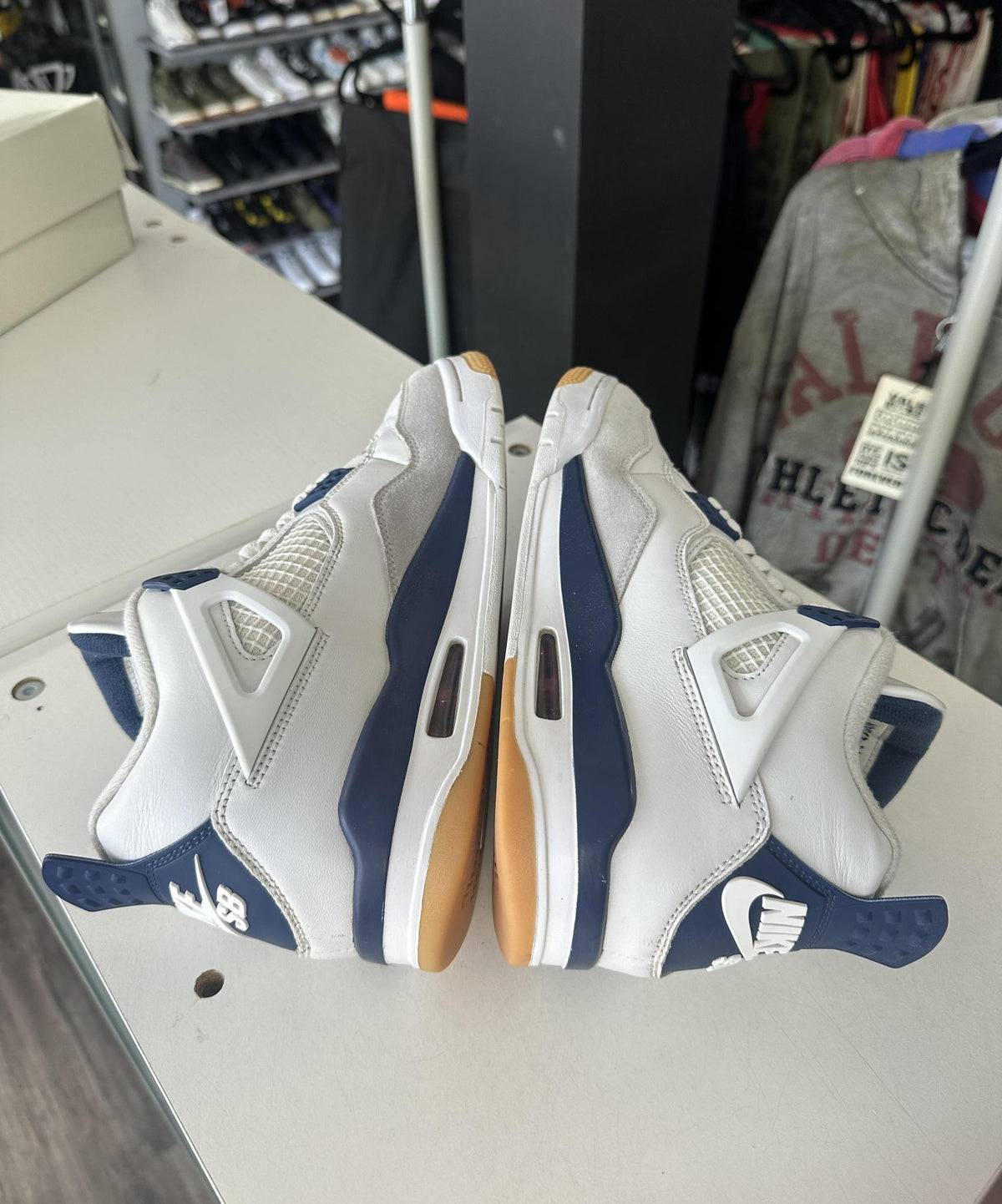 Jordan 4 SB Navy Used