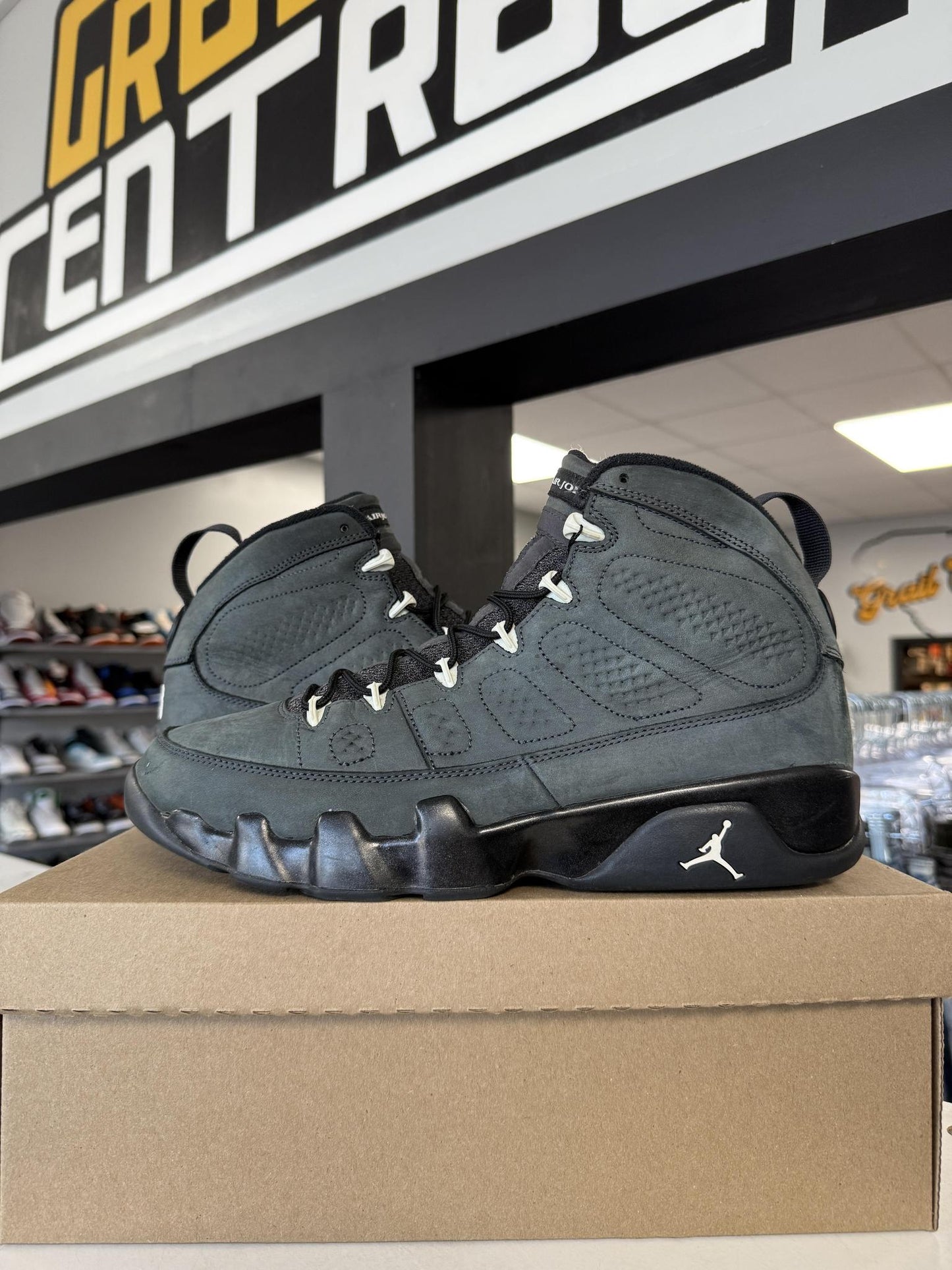 Jordan 9 "Anthracite" Used Size 11.5