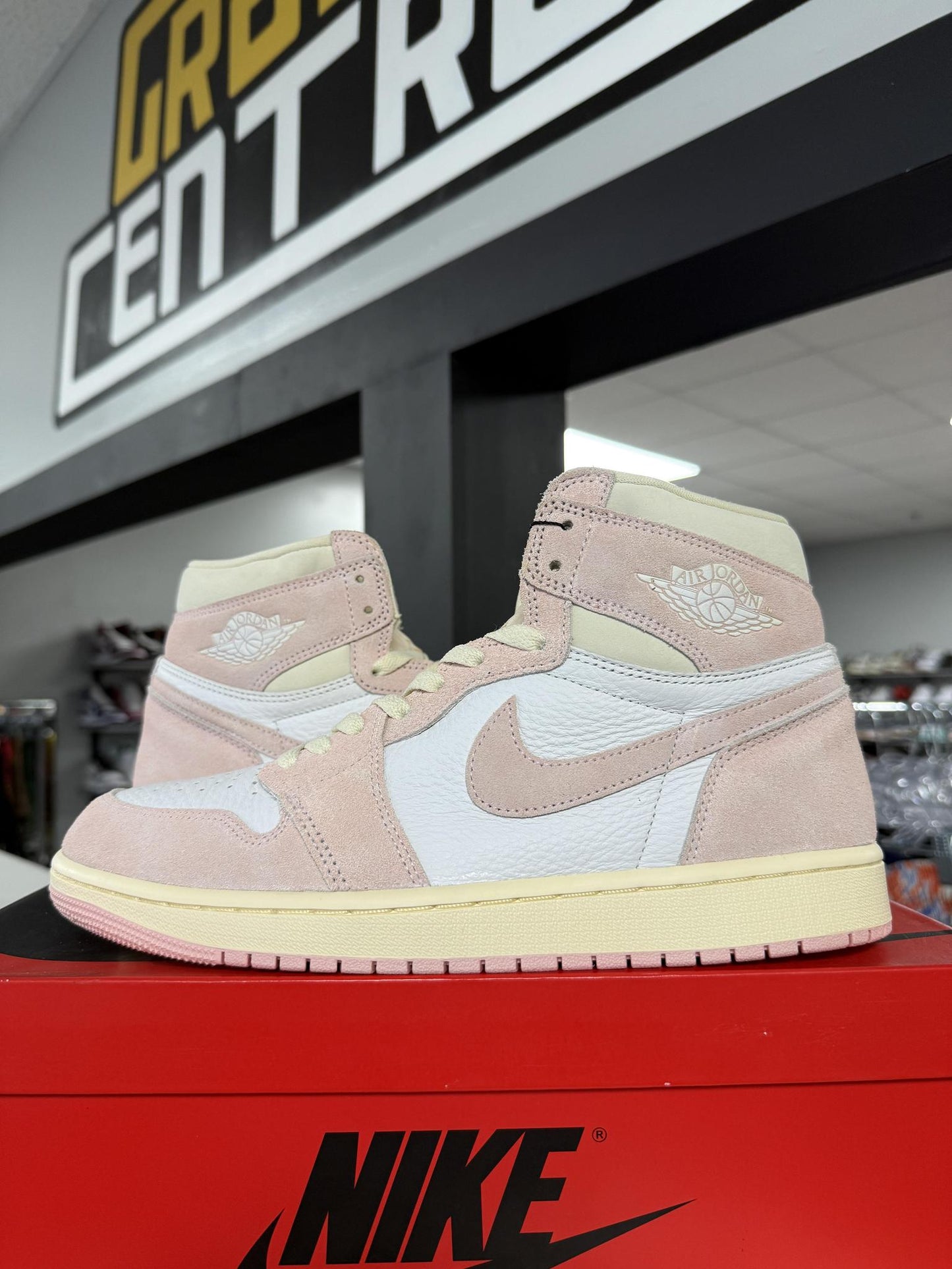 Jordan 1 "Washed Pink" Used Size 9.5