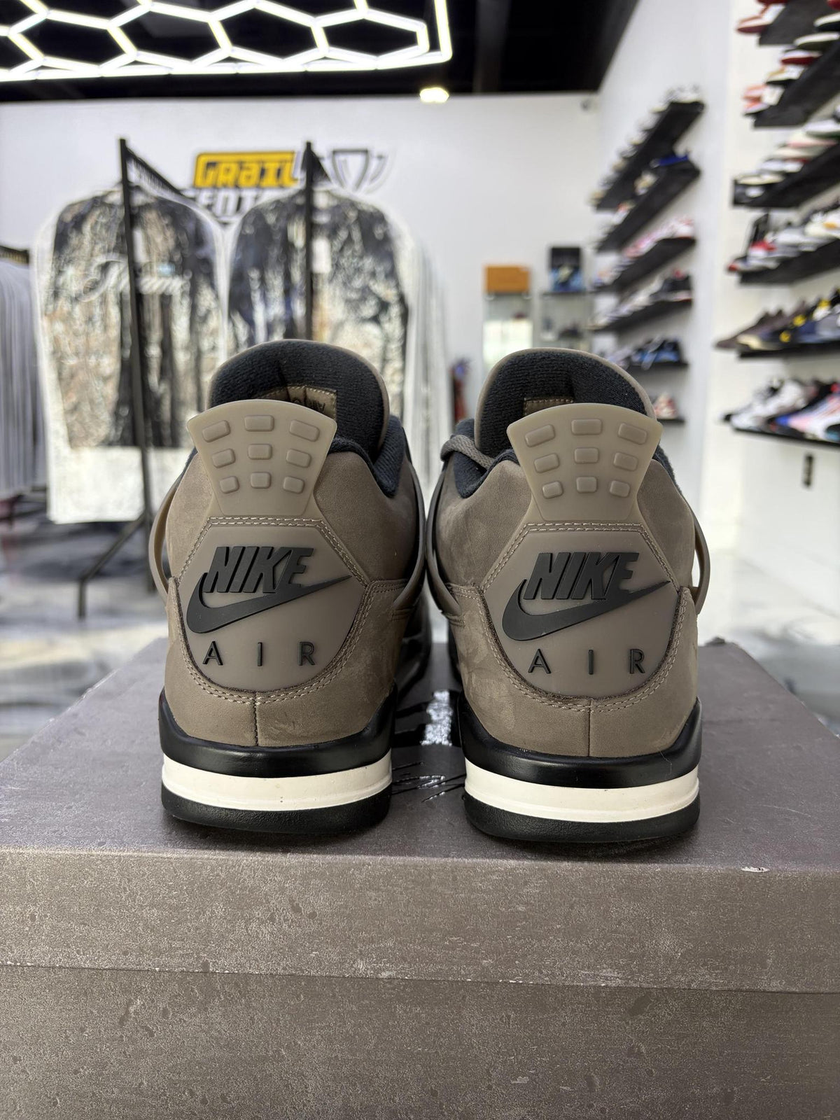 Jordan 4 "Cavestone" Used Size 10