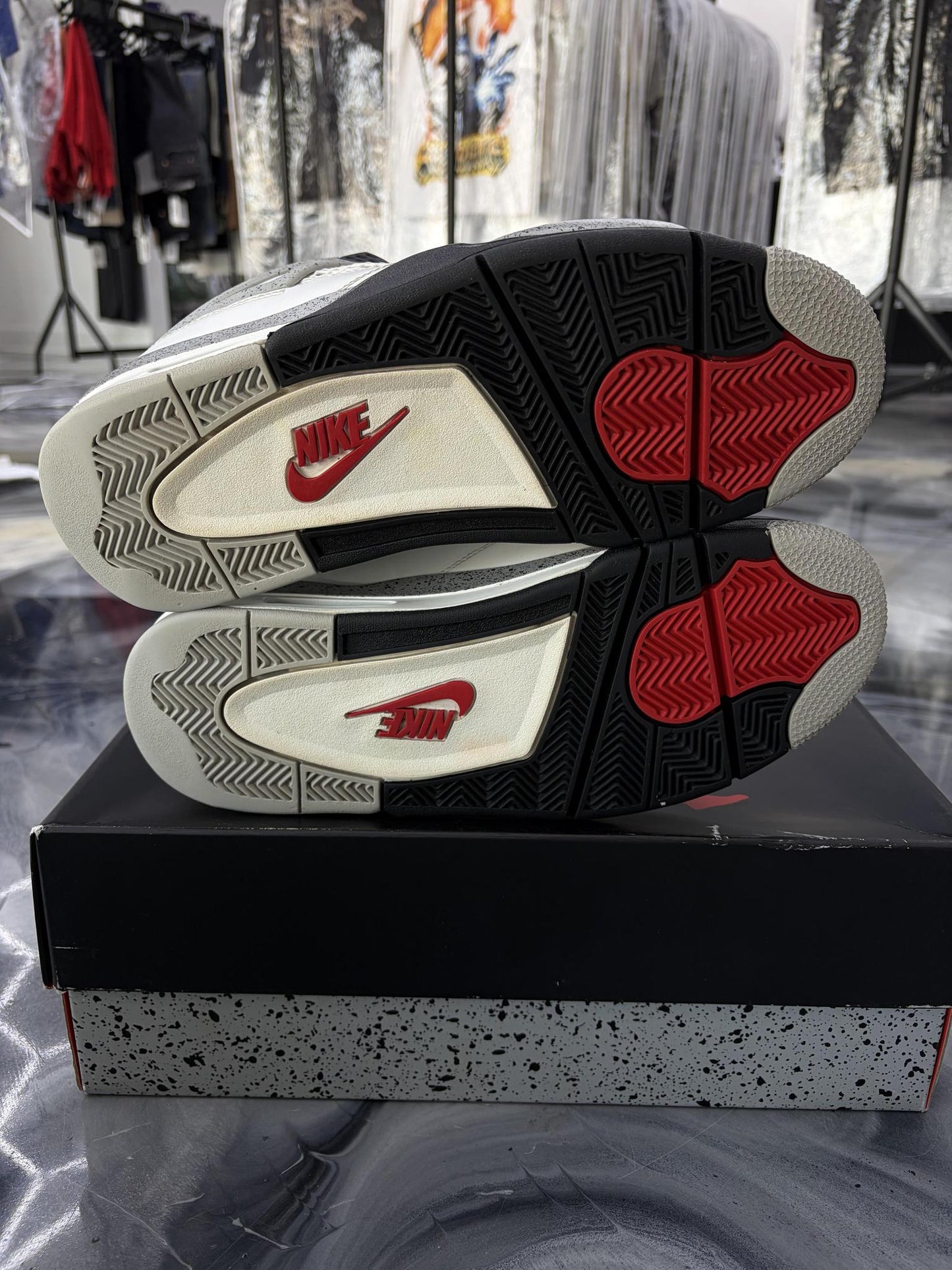 Jordan 4 "White Cement" Used Size 10