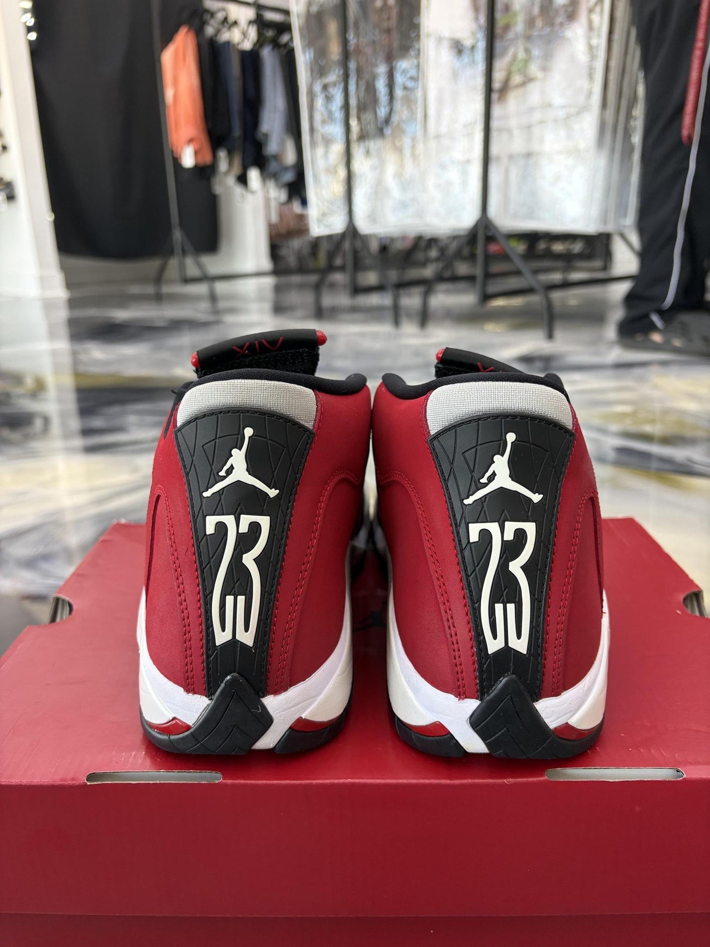 Jordan 14 "Gym Red Toro" Used Size 10